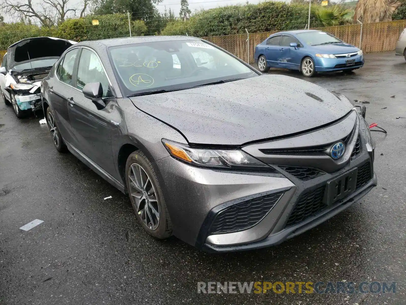 1 Photograph of a damaged car 4T1G31AK5MU553877 TOYOTA CAMRY 2021