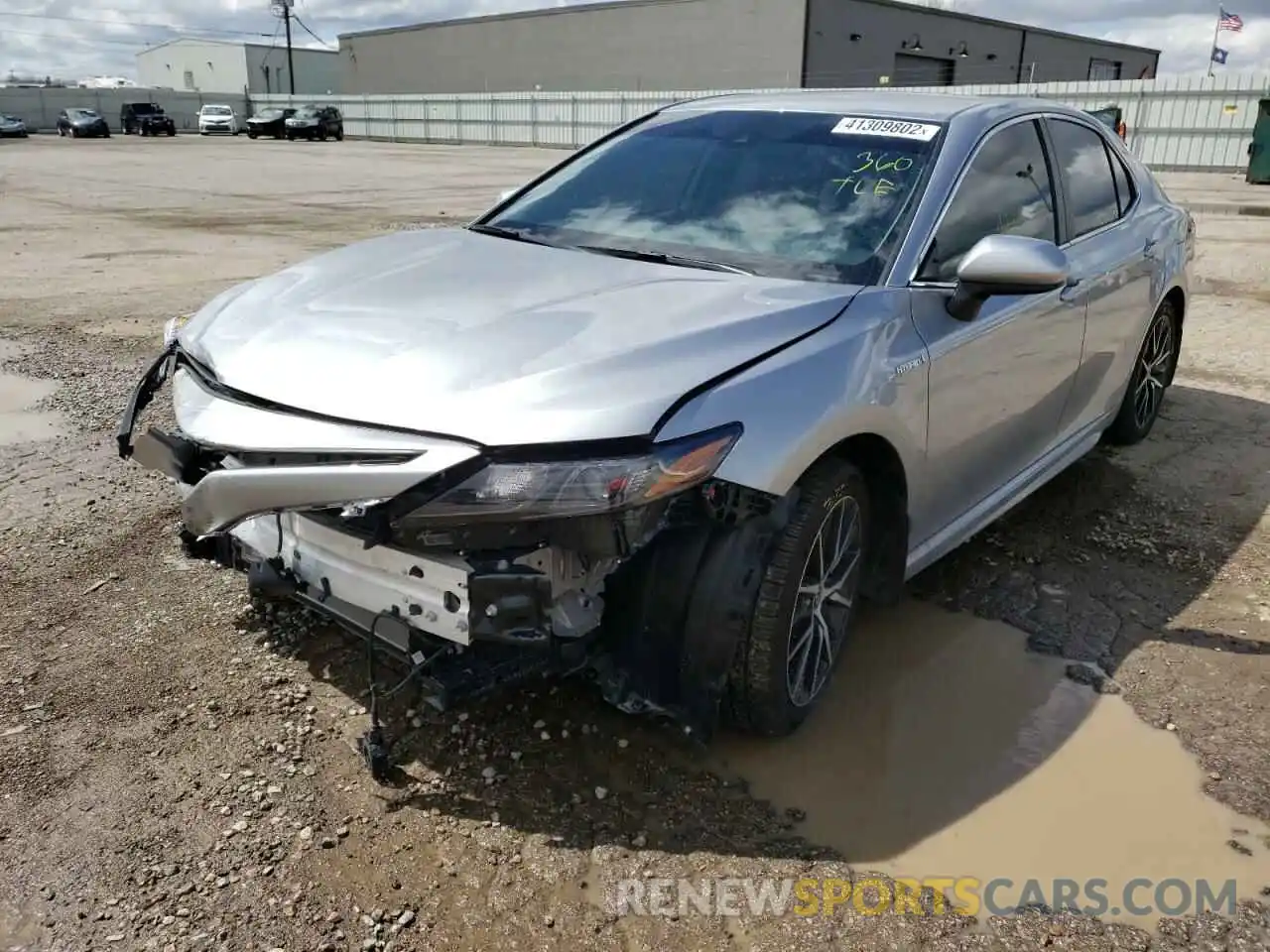 2 Photograph of a damaged car 4T1G31AK5MU559775 TOYOTA CAMRY 2021