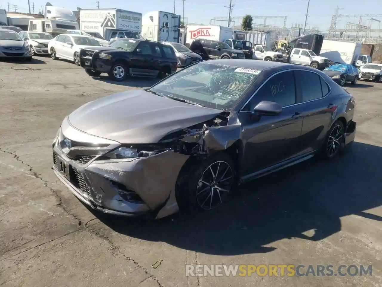 2 Photograph of a damaged car 4T1G31AK6MU556738 TOYOTA CAMRY 2021