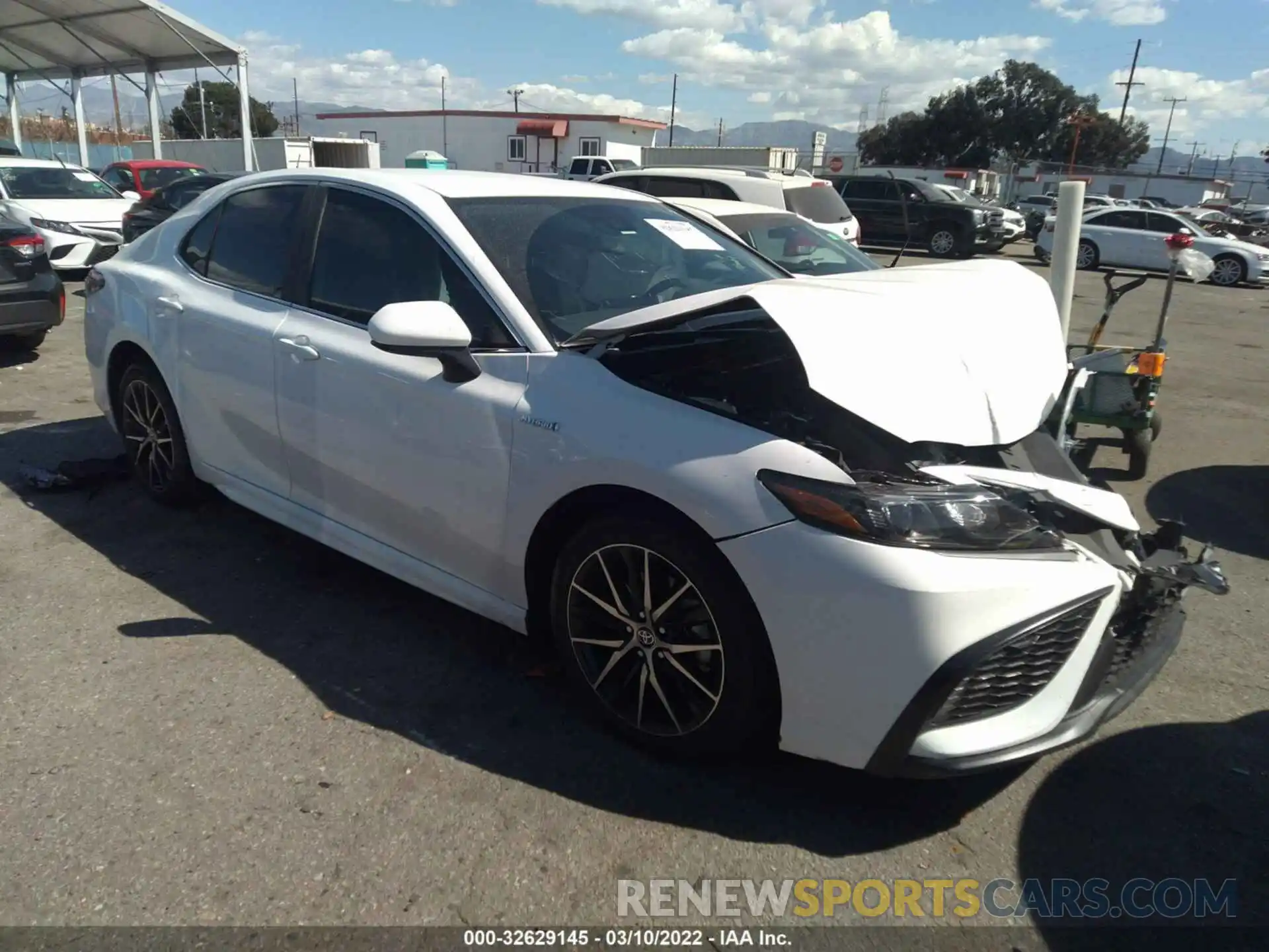 1 Photograph of a damaged car 4T1G31AK7MU023006 TOYOTA CAMRY 2021