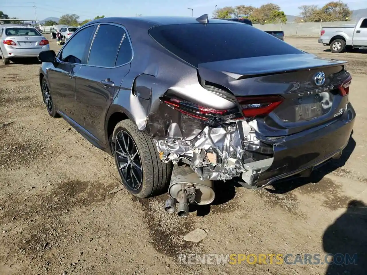 3 Photograph of a damaged car 4T1G31AK7MU558563 TOYOTA CAMRY 2021