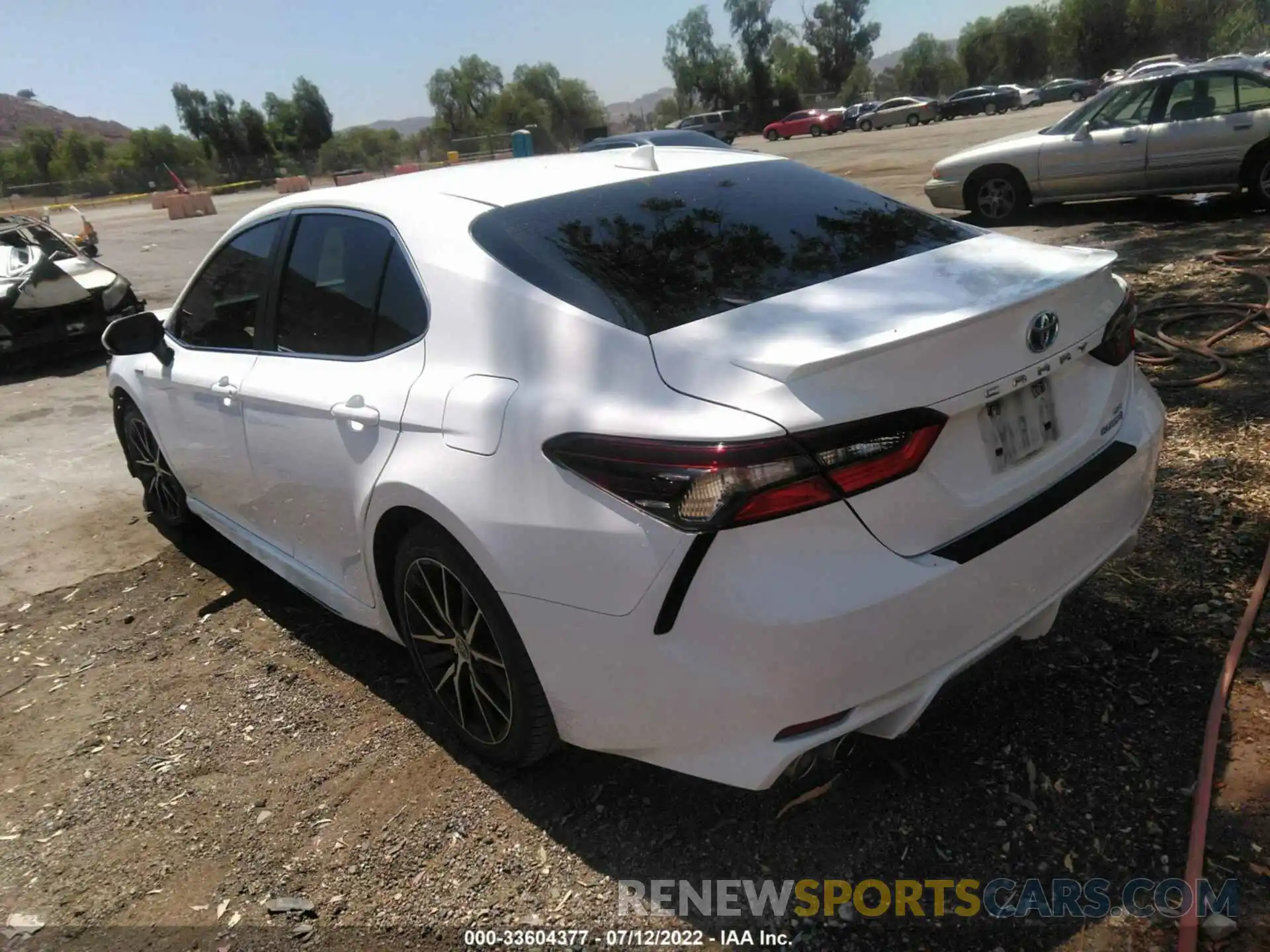 3 Photograph of a damaged car 4T1G31AK7MU558837 TOYOTA CAMRY 2021