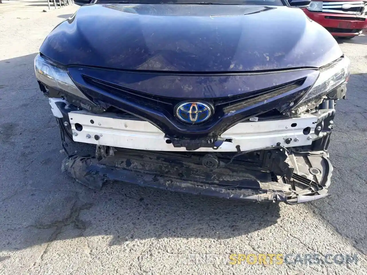 9 Photograph of a damaged car 4T1G31AK7MU561592 TOYOTA CAMRY 2021