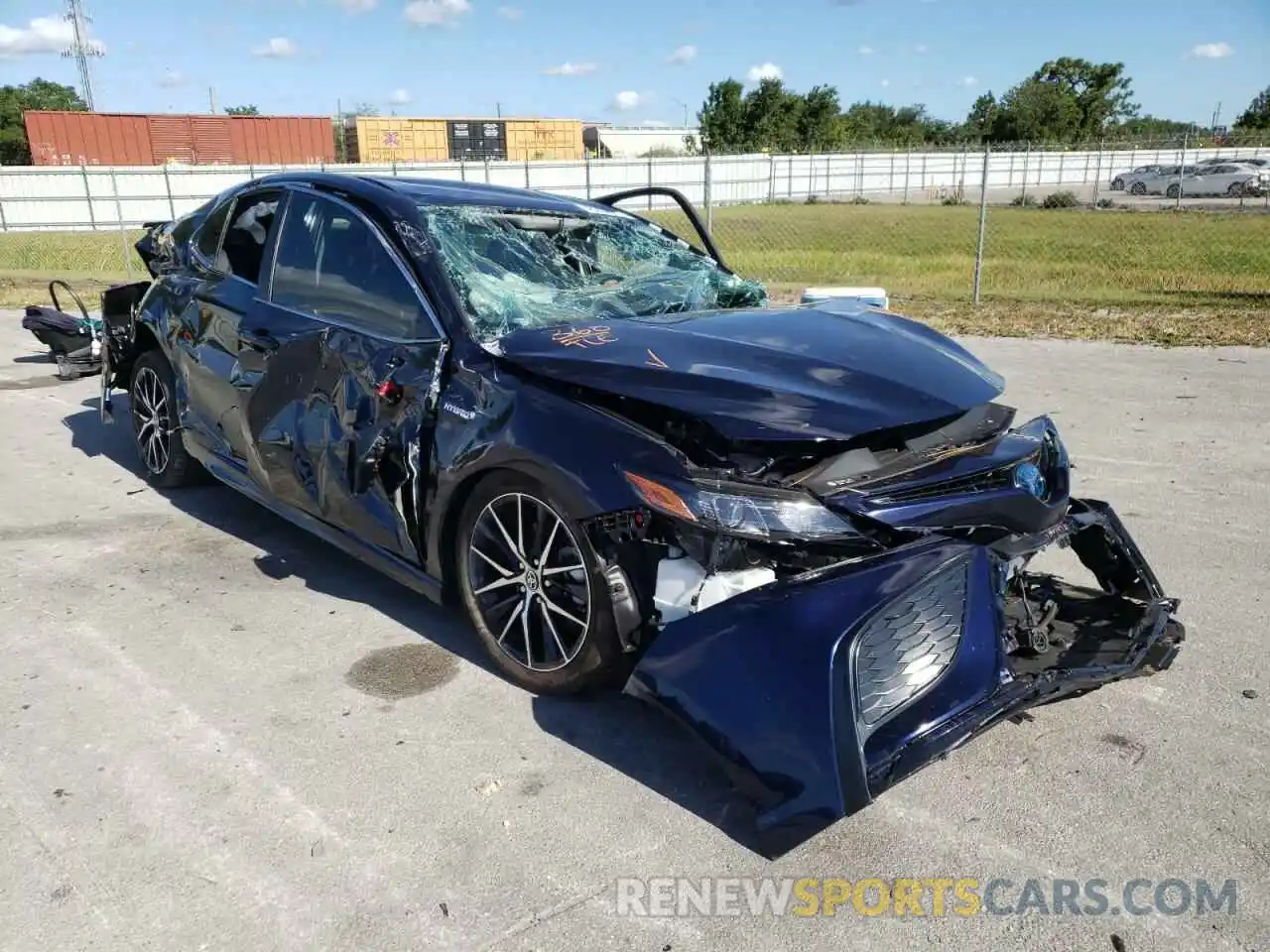 1 Photograph of a damaged car 4T1G31AK8MU560323 TOYOTA CAMRY 2021