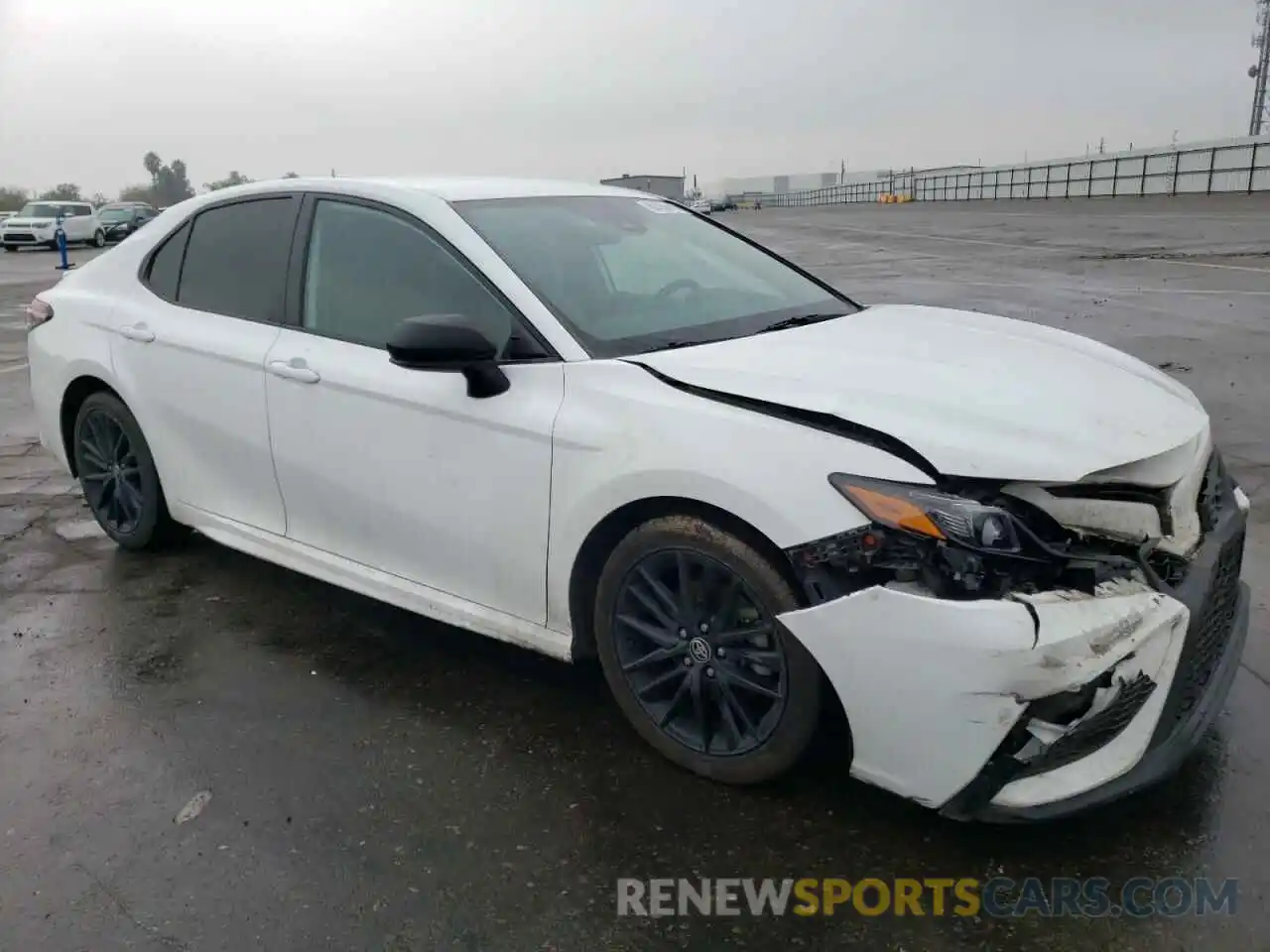 4 Photograph of a damaged car 4T1G31AK9MU021810 TOYOTA CAMRY 2021