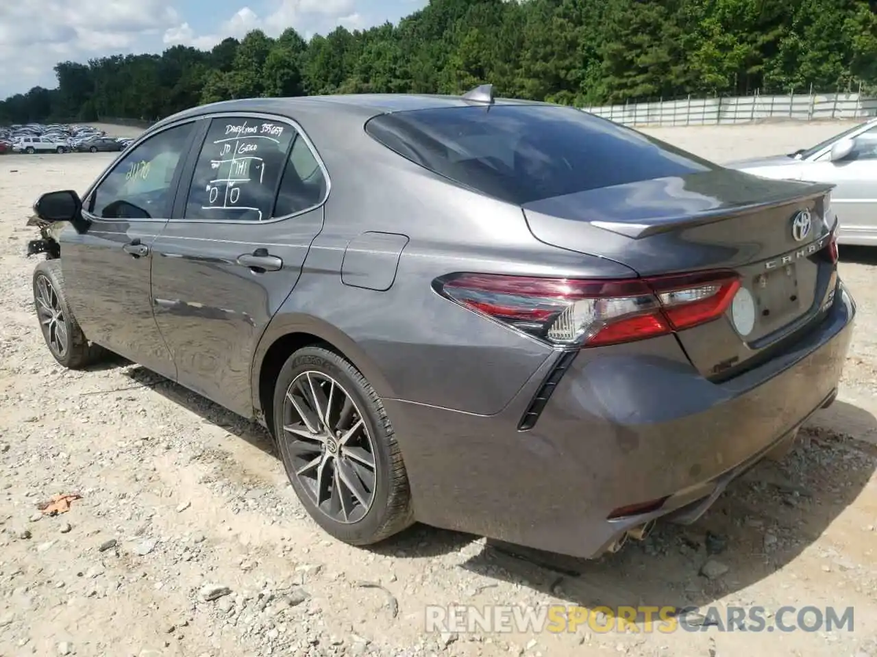 3 Photograph of a damaged car 4T1G31AK9MU551095 TOYOTA CAMRY 2021