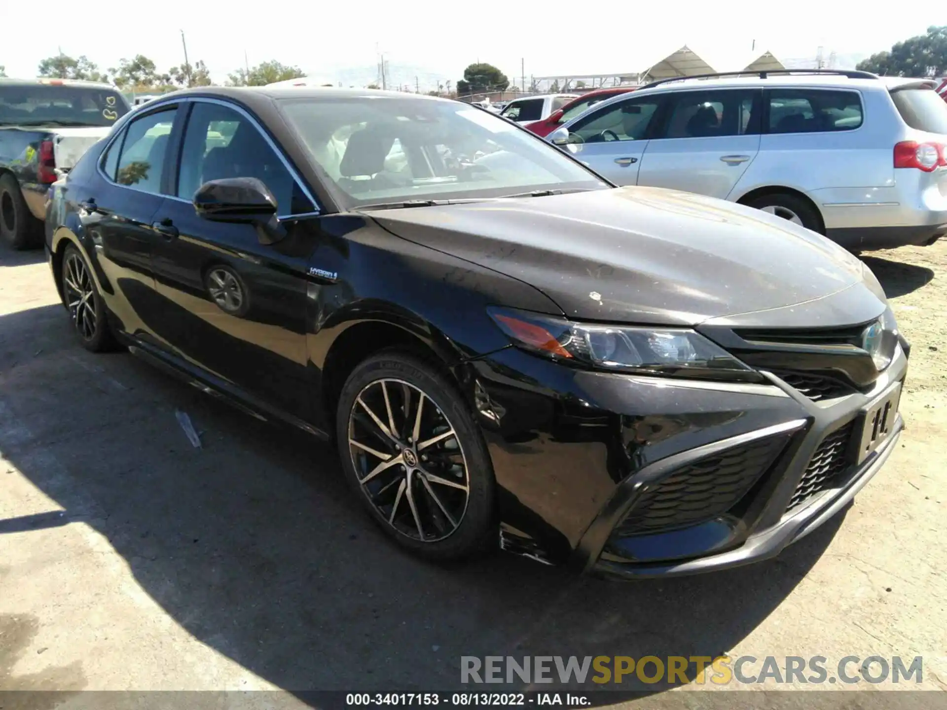 1 Photograph of a damaged car 4T1G31AKXMU025445 TOYOTA CAMRY 2021