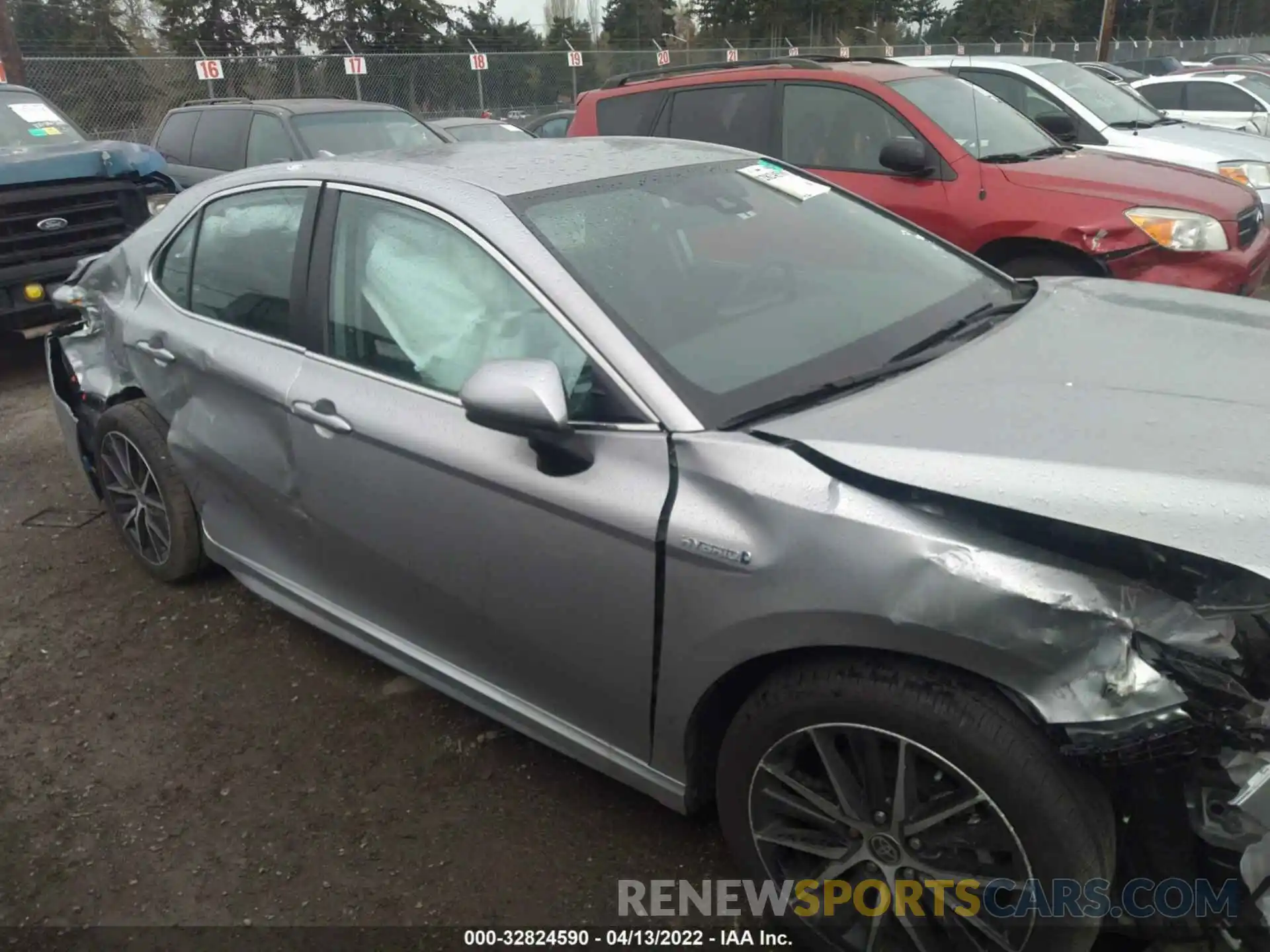 6 Photograph of a damaged car 4T1G31AKXMU031021 TOYOTA CAMRY 2021