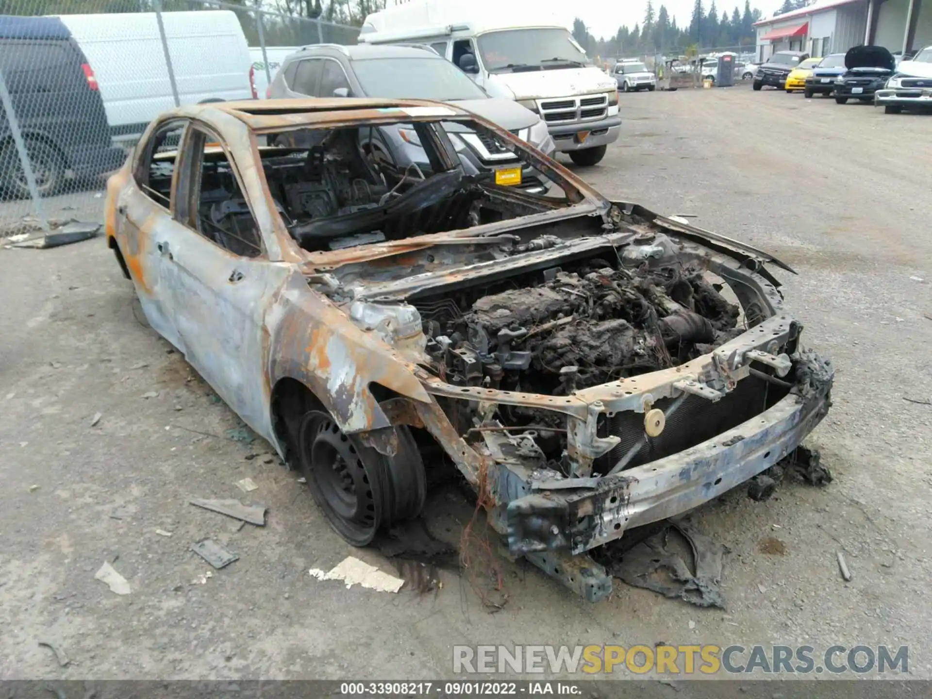 1 Photograph of a damaged car 4T1H31AK2MU563450 TOYOTA CAMRY 2021