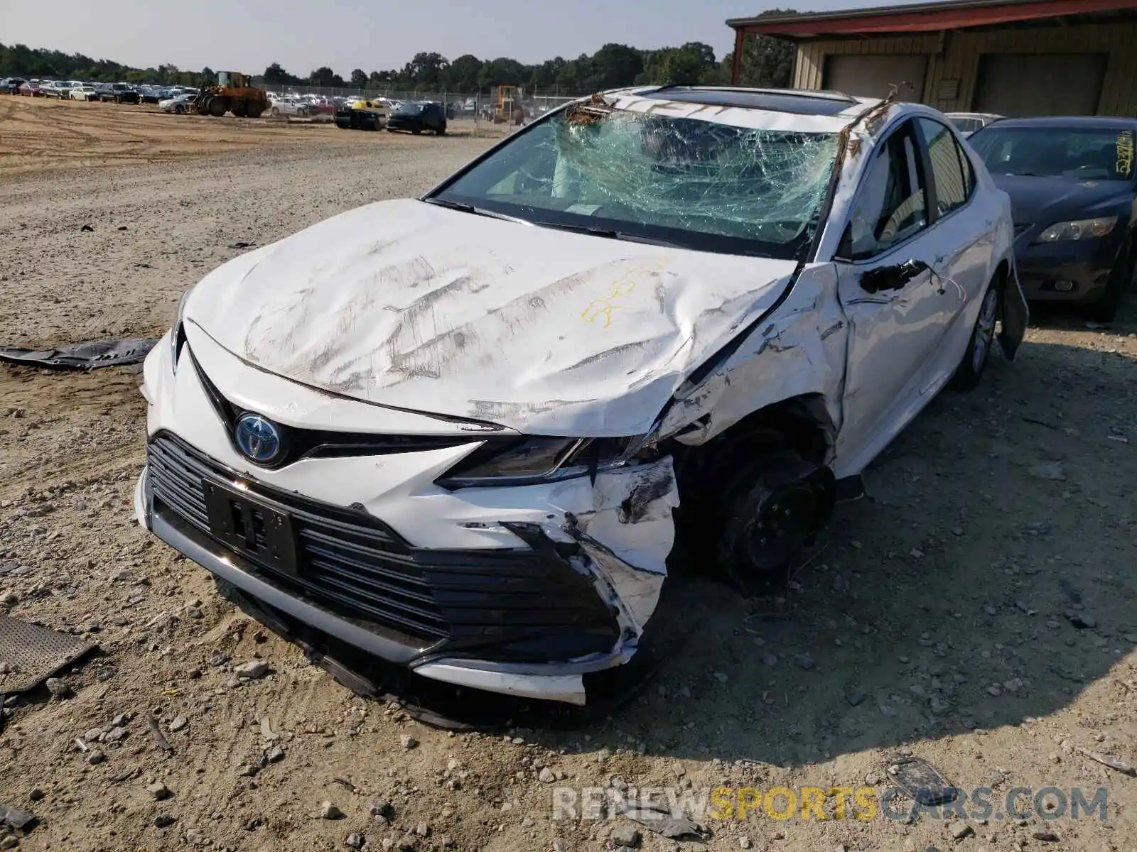 2 Photograph of a damaged car 4T1H31AK9MU558181 TOYOTA CAMRY 2021