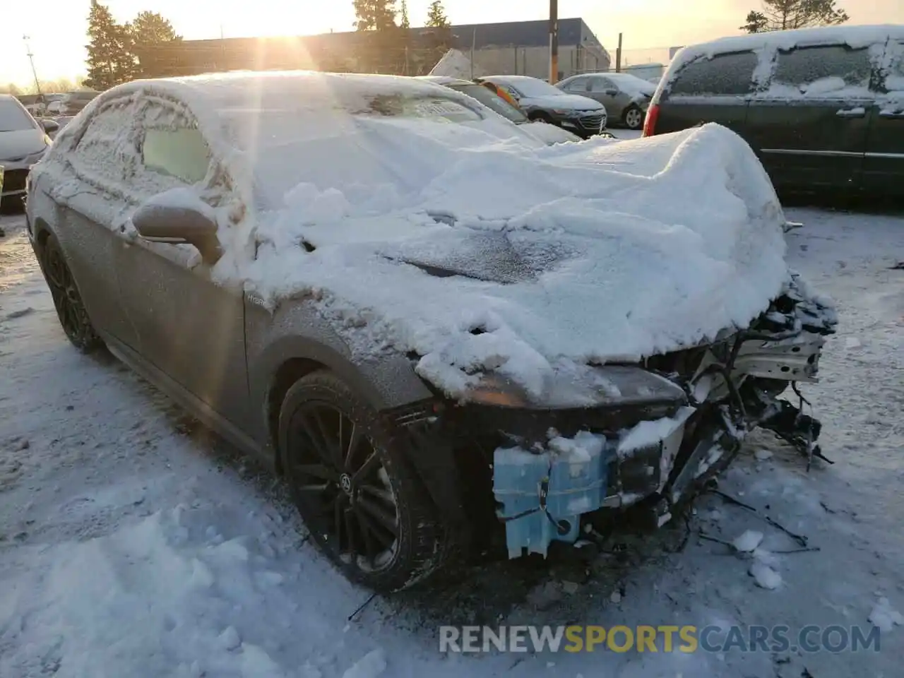 1 Photograph of a damaged car 4T1K31AK0MU548614 TOYOTA CAMRY 2021