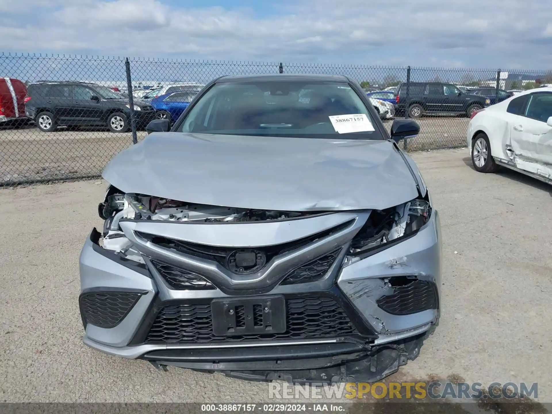 13 Photograph of a damaged car 4T1K31AK1MU020502 TOYOTA CAMRY 2021