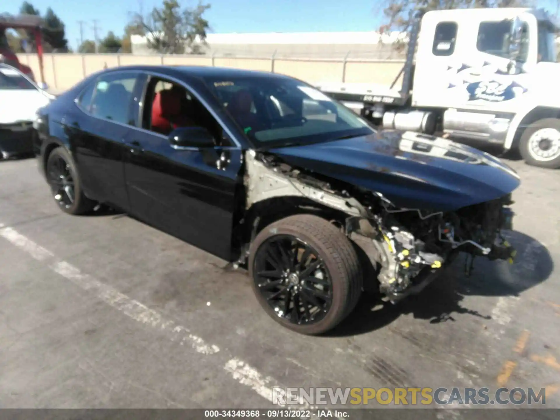 1 Photograph of a damaged car 4T1K31AK1MU021875 TOYOTA CAMRY 2021