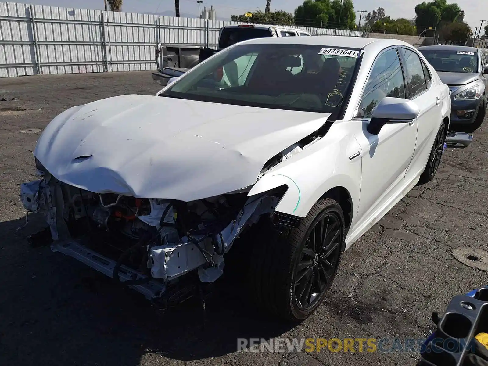 2 Photograph of a damaged car 4T1K31AK1MU029667 TOYOTA CAMRY 2021