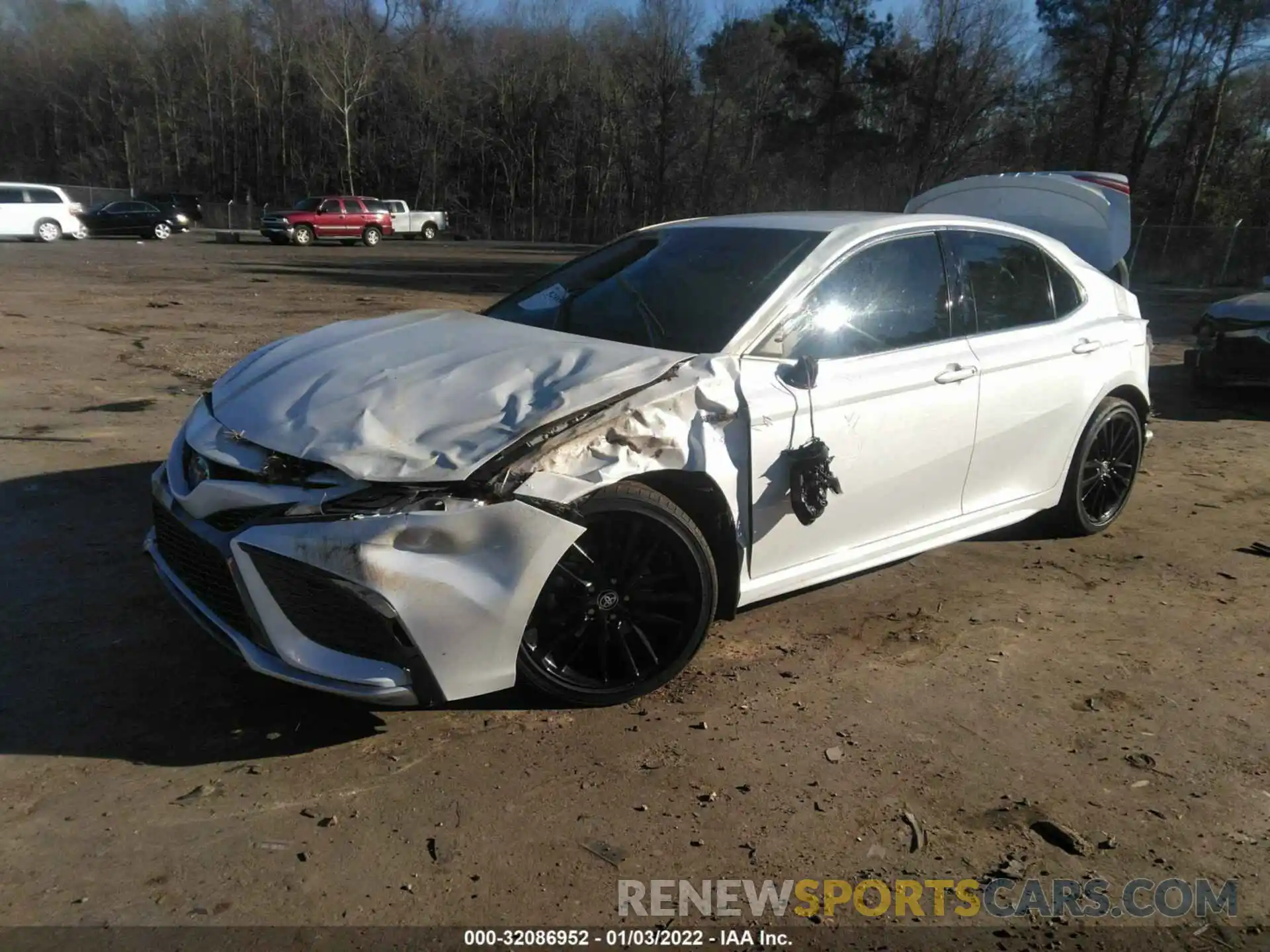 2 Photograph of a damaged car 4T1K31AK2MU549733 TOYOTA CAMRY 2021