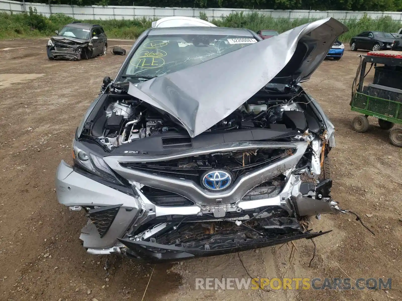 9 Photograph of a damaged car 4T1K31AK3MU550499 TOYOTA CAMRY 2021