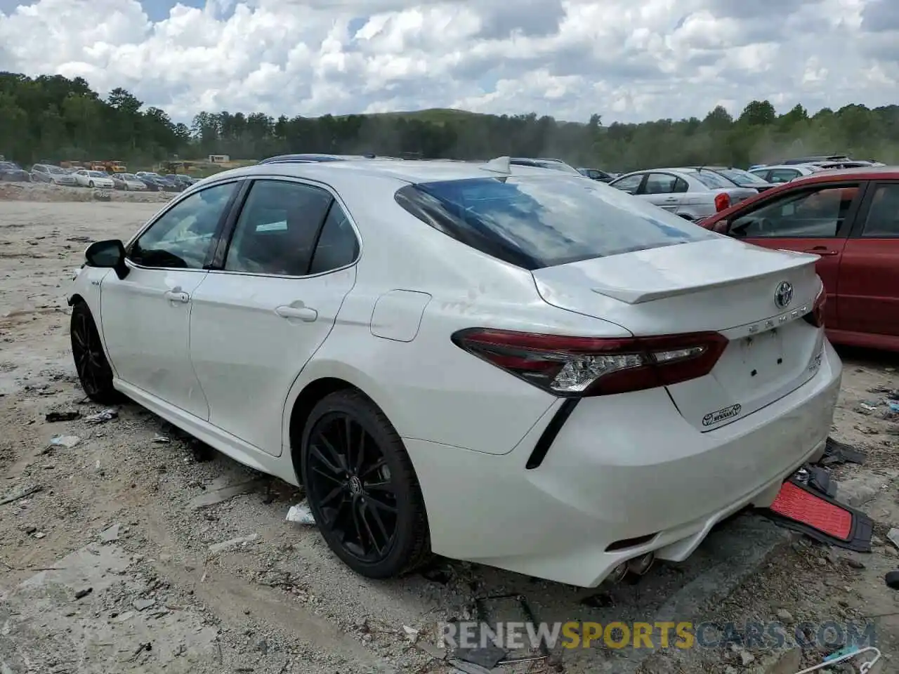 3 Photograph of a damaged car 4T1K31AK5MU024200 TOYOTA CAMRY 2021