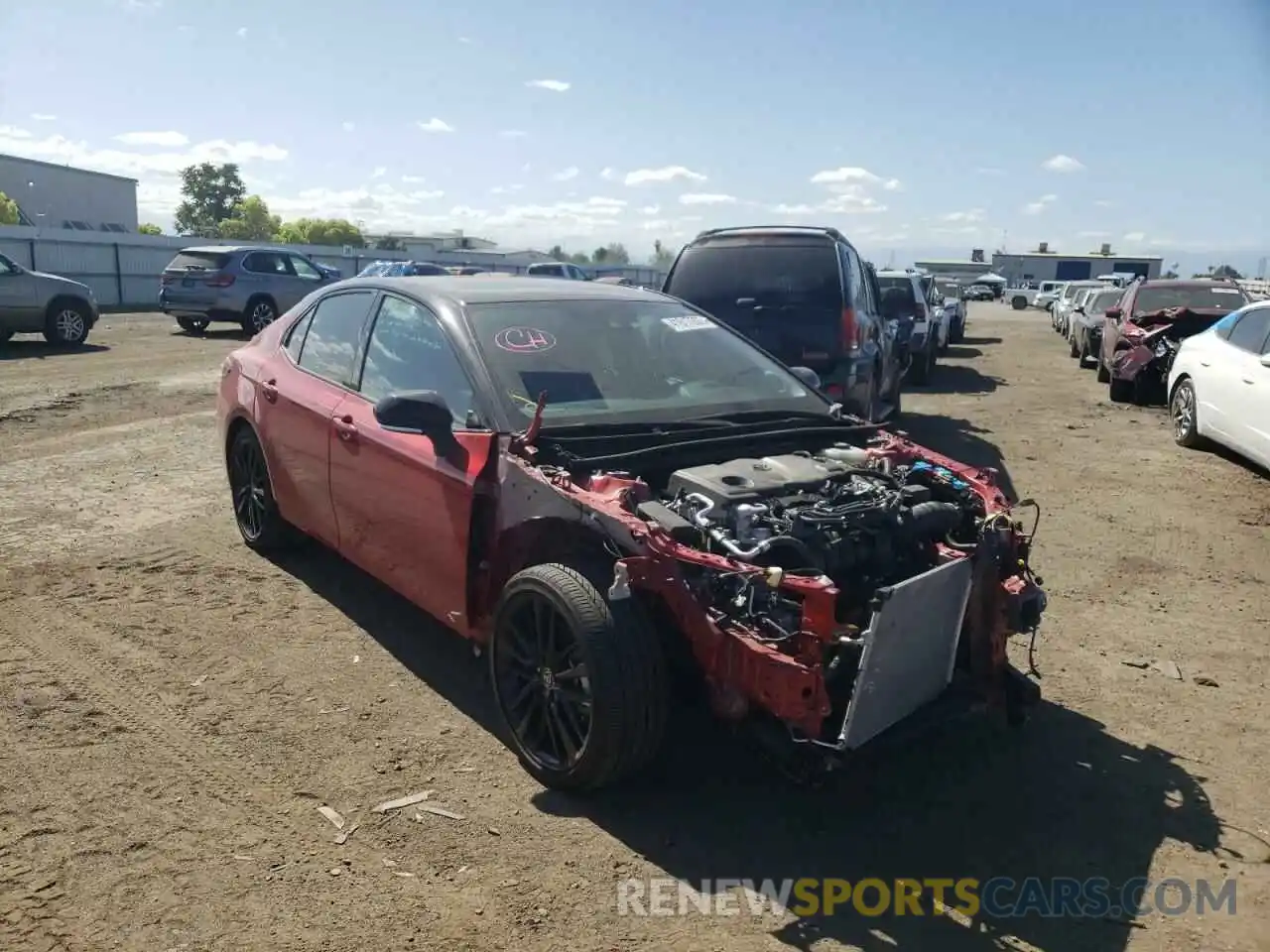 1 Photograph of a damaged car 4T1K31AK5MU028909 TOYOTA CAMRY 2021