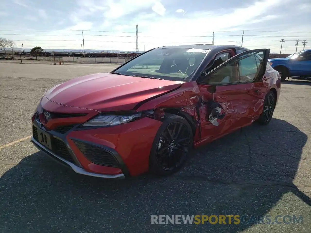 2 Photograph of a damaged car 4T1K31AK6MU021693 TOYOTA CAMRY 2021