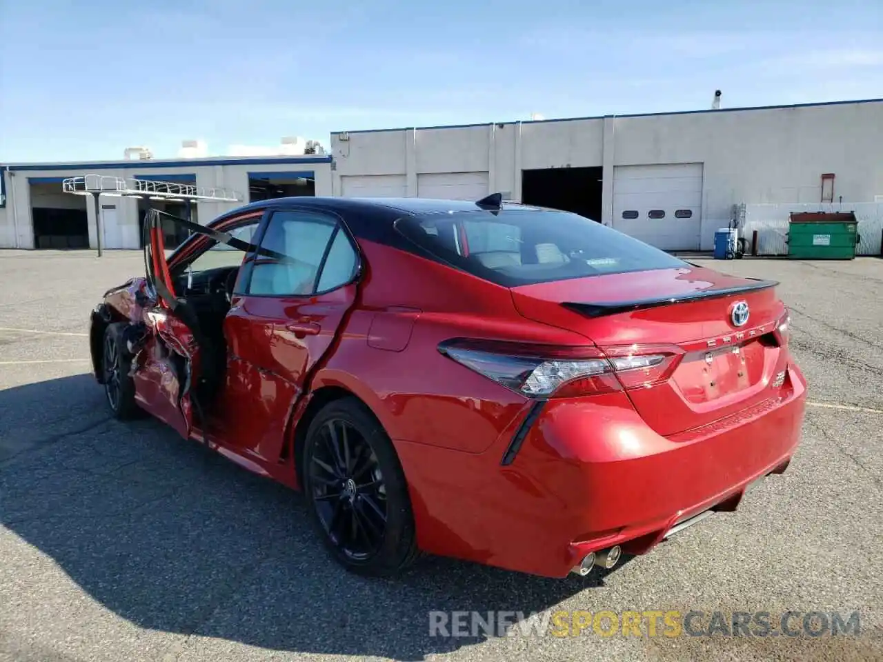 3 Photograph of a damaged car 4T1K31AK6MU021693 TOYOTA CAMRY 2021