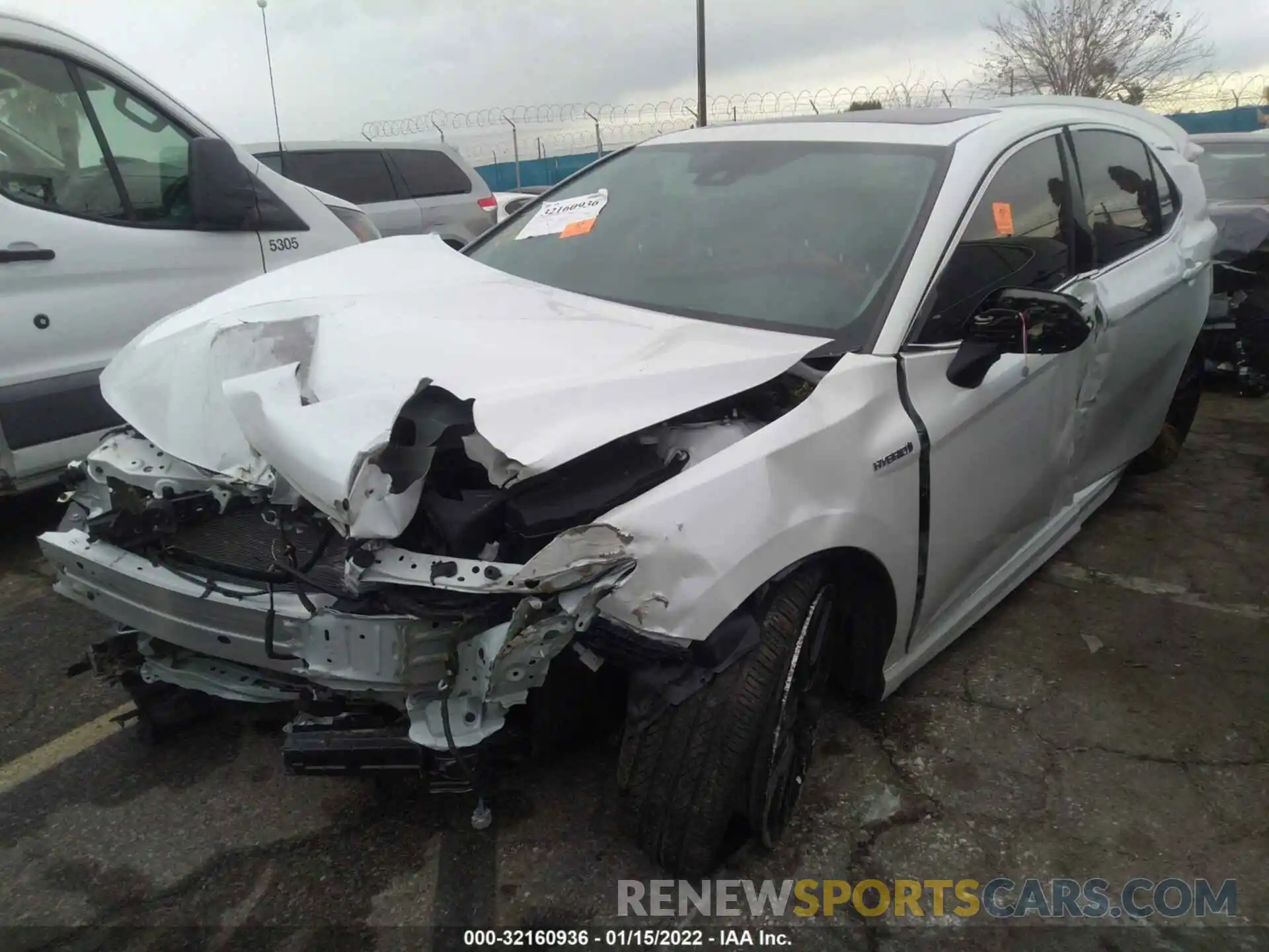 2 Photograph of a damaged car 4T1K31AK6MU025534 TOYOTA CAMRY 2021