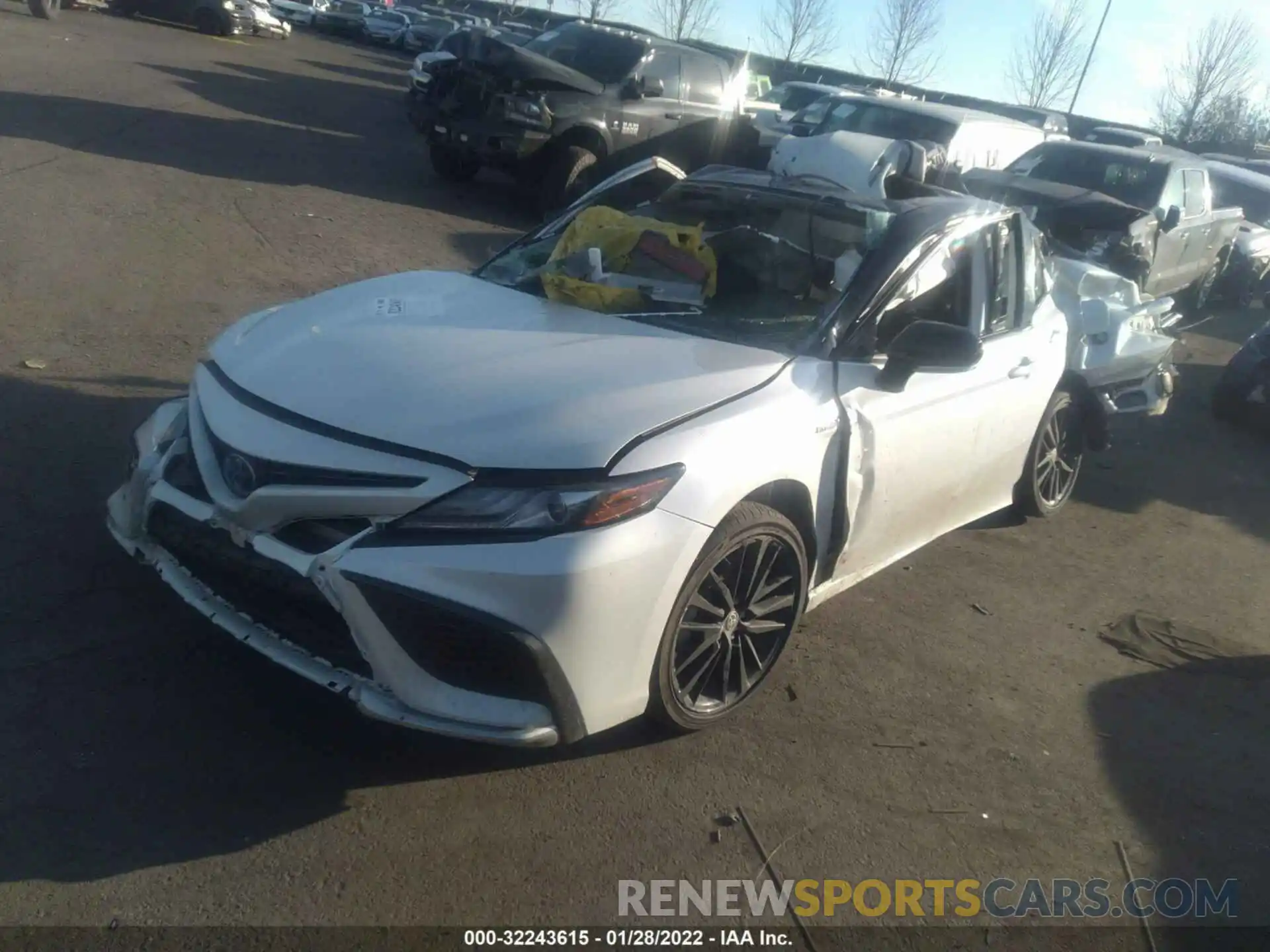 2 Photograph of a damaged car 4T1K31AK7MU020052 TOYOTA CAMRY 2021