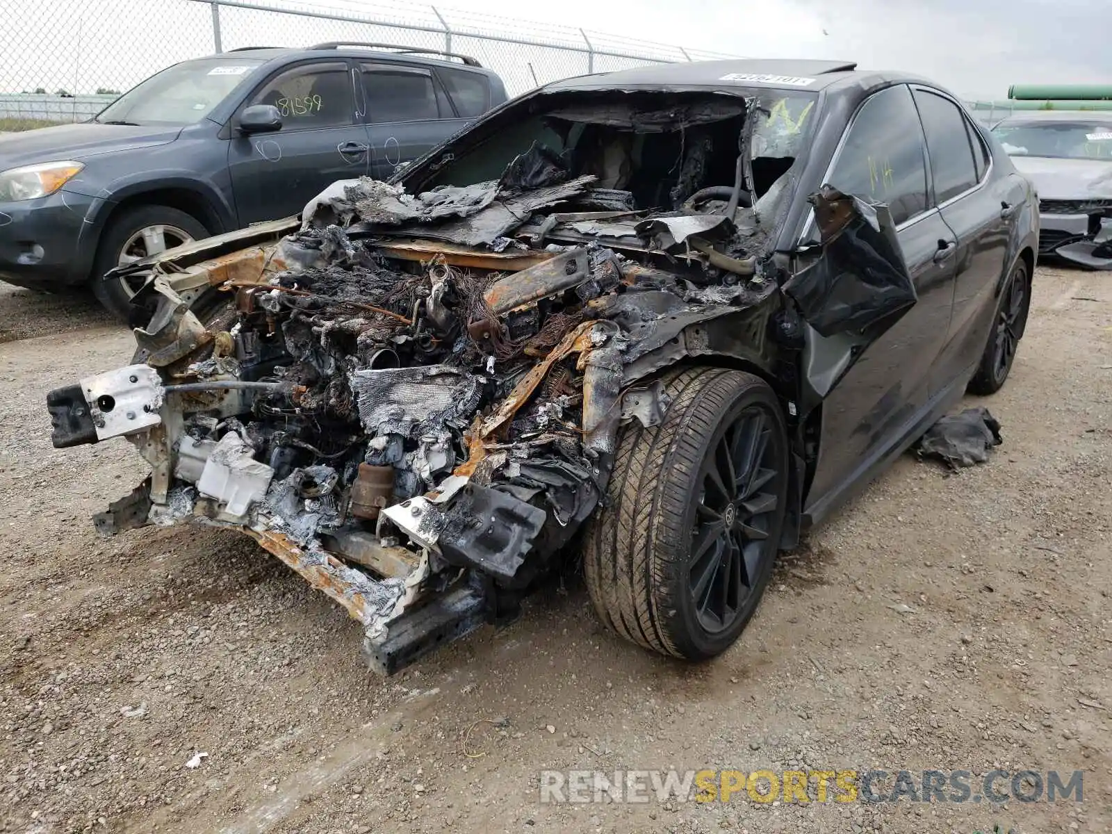 2 Photograph of a damaged car 4T1K31AK7MU029107 TOYOTA CAMRY 2021