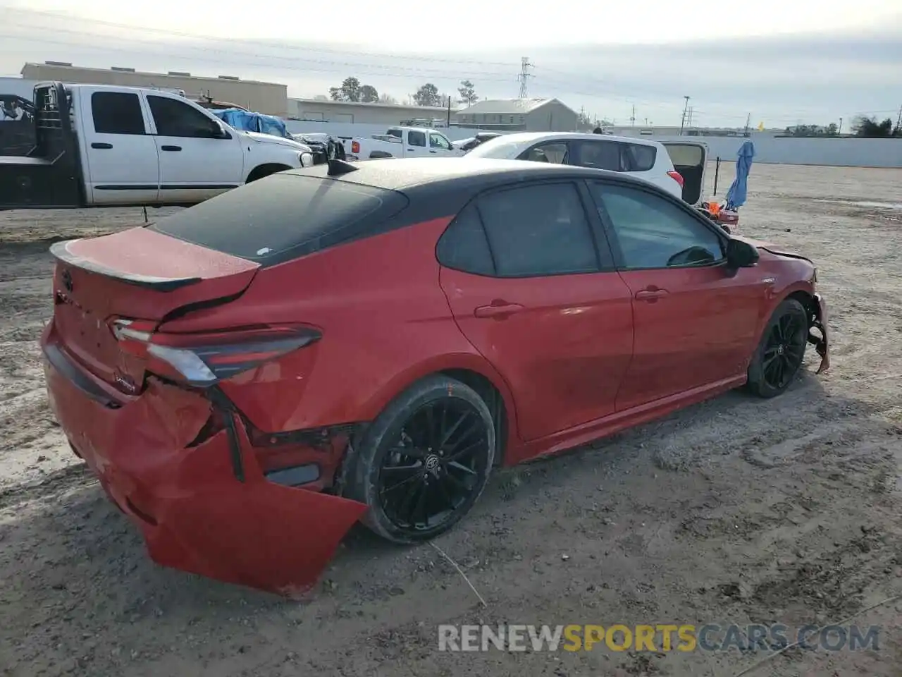 3 Photograph of a damaged car 4T1K31AK7MU031231 TOYOTA CAMRY 2021