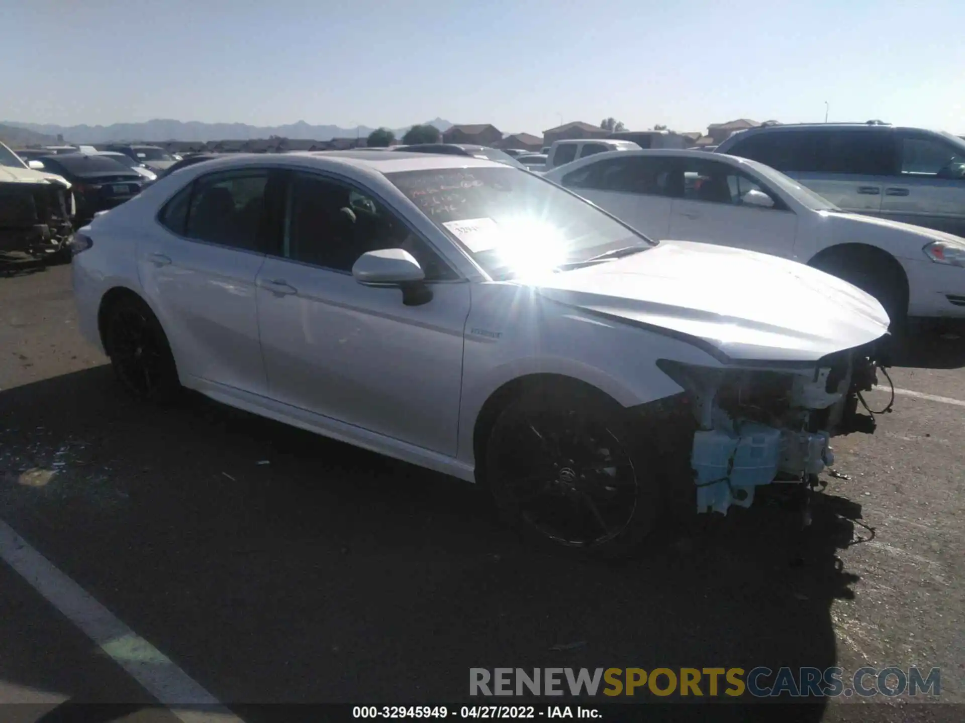 1 Photograph of a damaged car 4T1K31AK7MU567046 TOYOTA CAMRY 2021