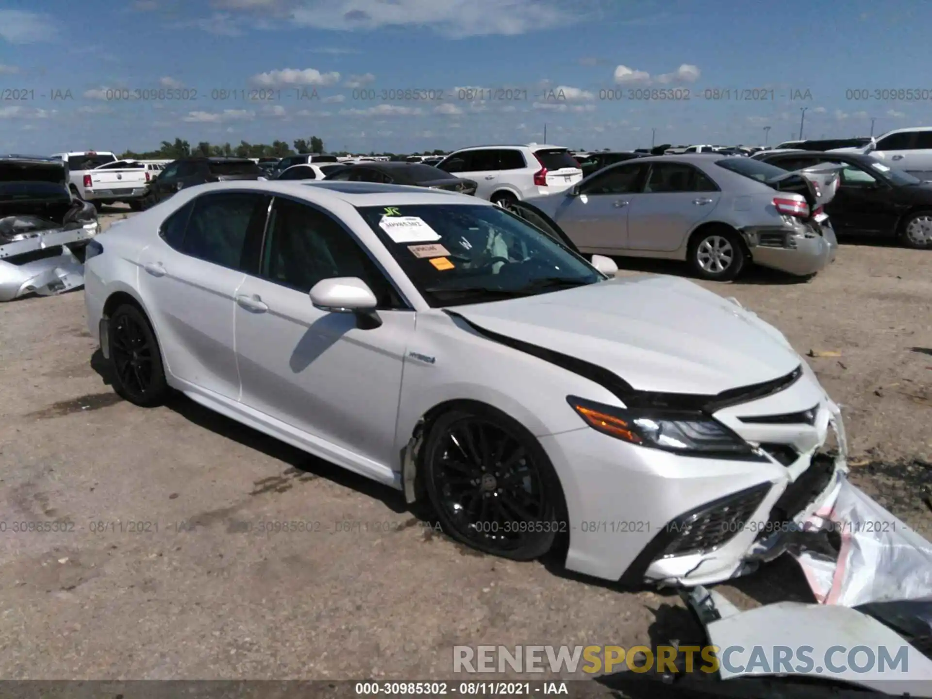 1 Photograph of a damaged car 4T1K31AK8MU023008 TOYOTA CAMRY 2021