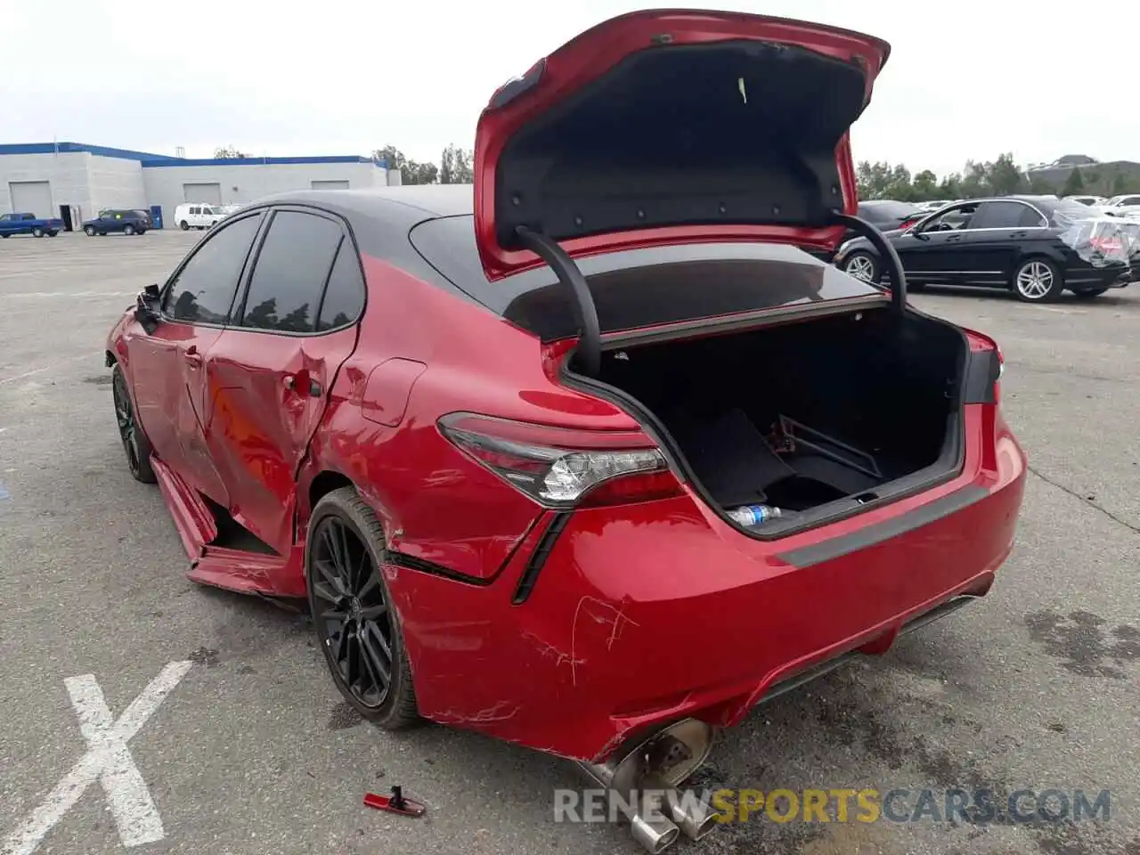 3 Photograph of a damaged car 4T1K31AK8MU029388 TOYOTA CAMRY 2021