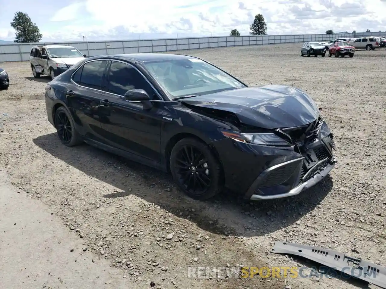 1 Photograph of a damaged car 4T1K31AK8MU562311 TOYOTA CAMRY 2021