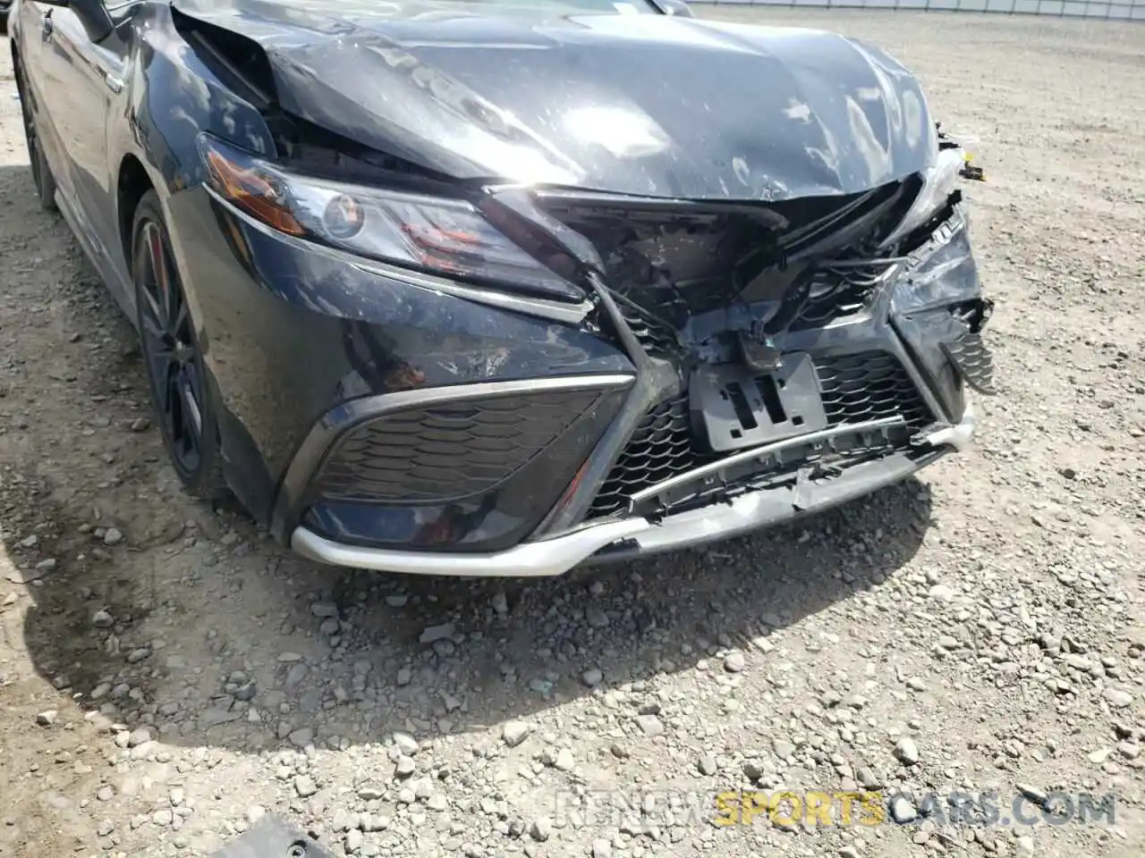 9 Photograph of a damaged car 4T1K31AK8MU562311 TOYOTA CAMRY 2021