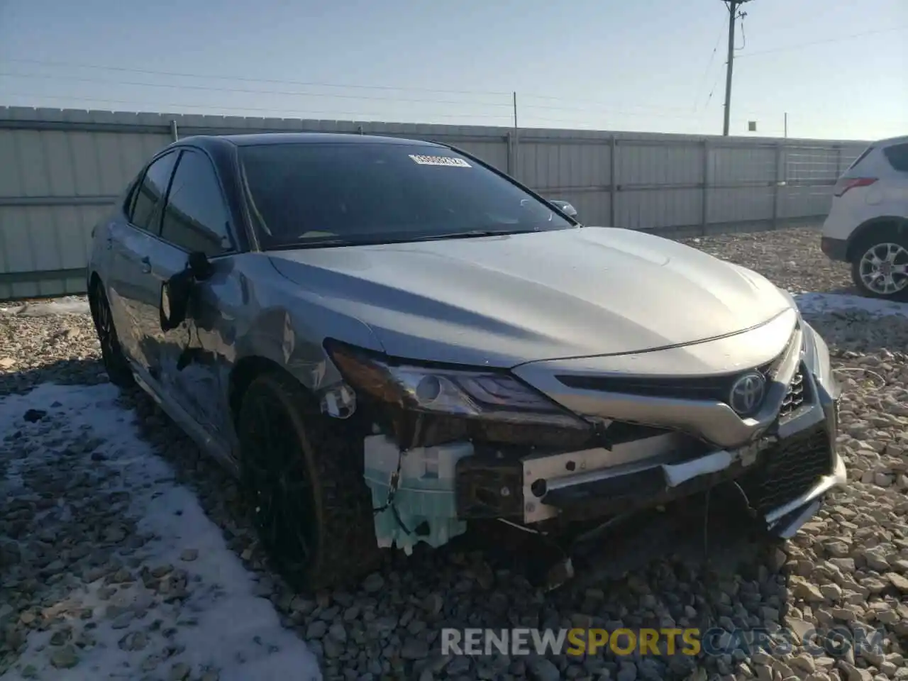 1 Photograph of a damaged car 4T1K31AK9MU020506 TOYOTA CAMRY 2021