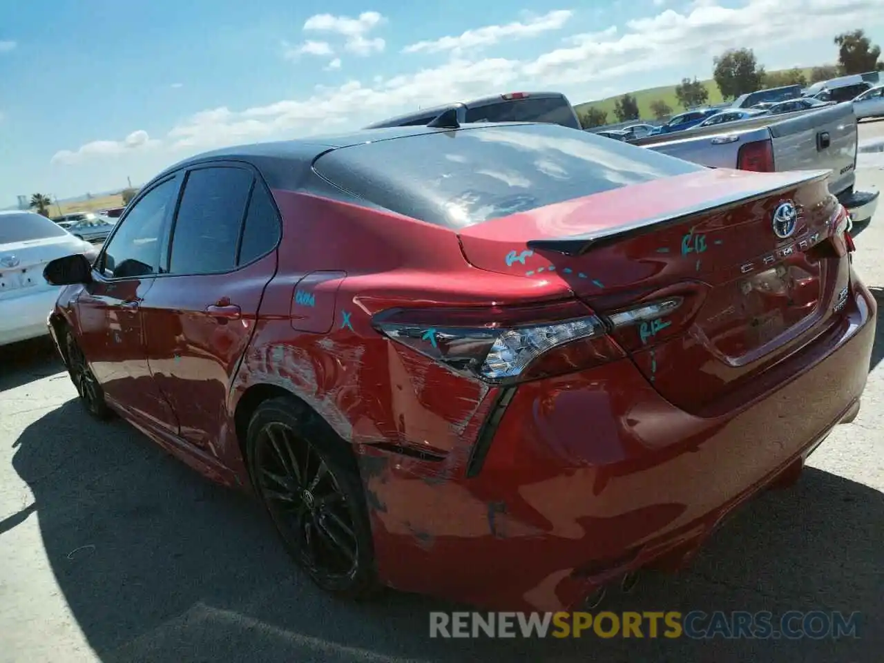 3 Photograph of a damaged car 4T1K31AK9MU020571 TOYOTA CAMRY 2021