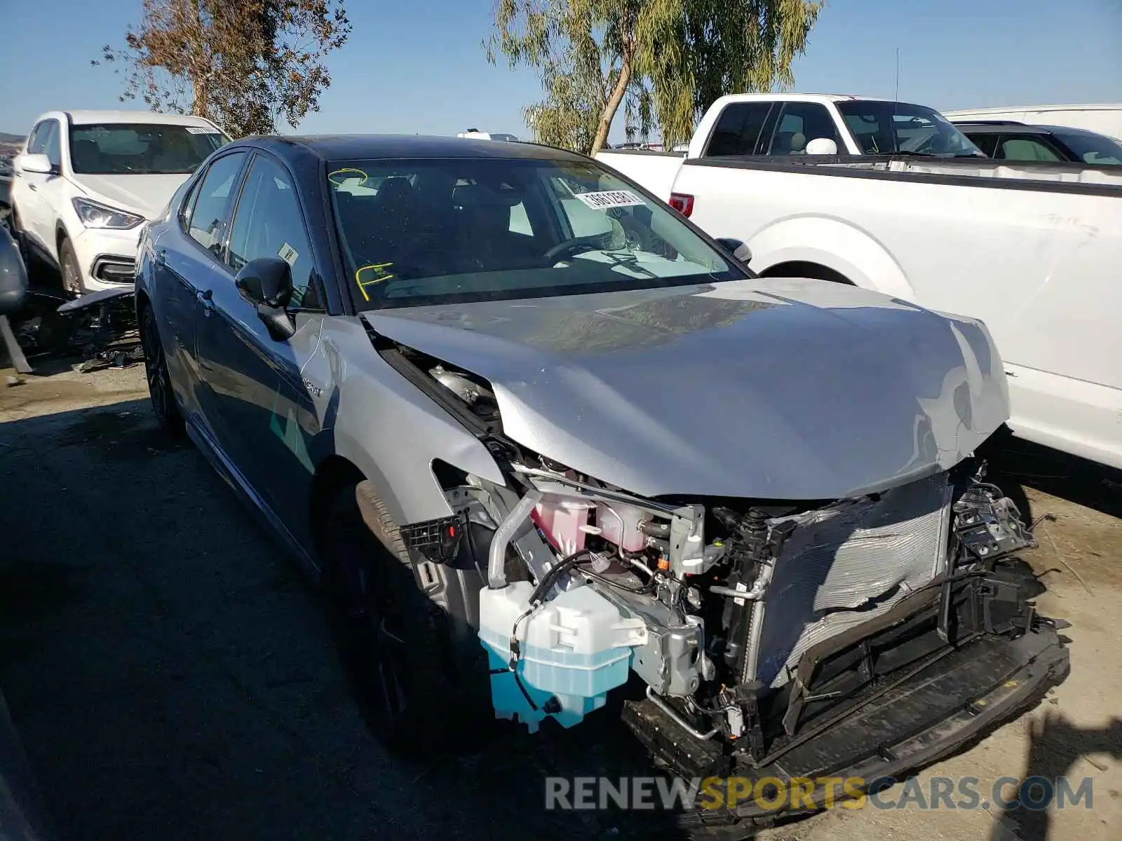 1 Photograph of a damaged car 4T1K31AK9MU020747 TOYOTA CAMRY 2021