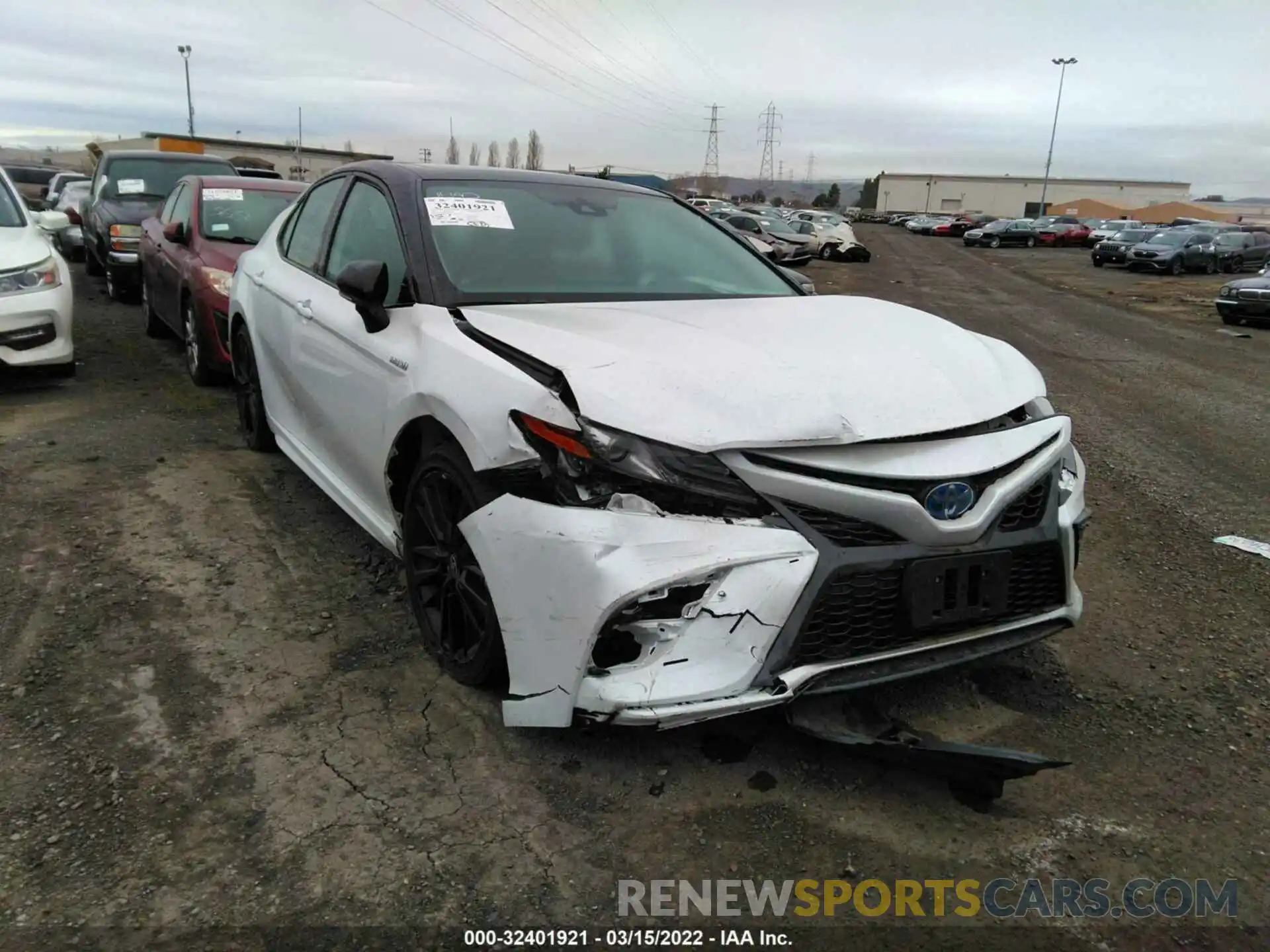 1 Photograph of a damaged car 4T1K31AK9MU030310 TOYOTA CAMRY 2021