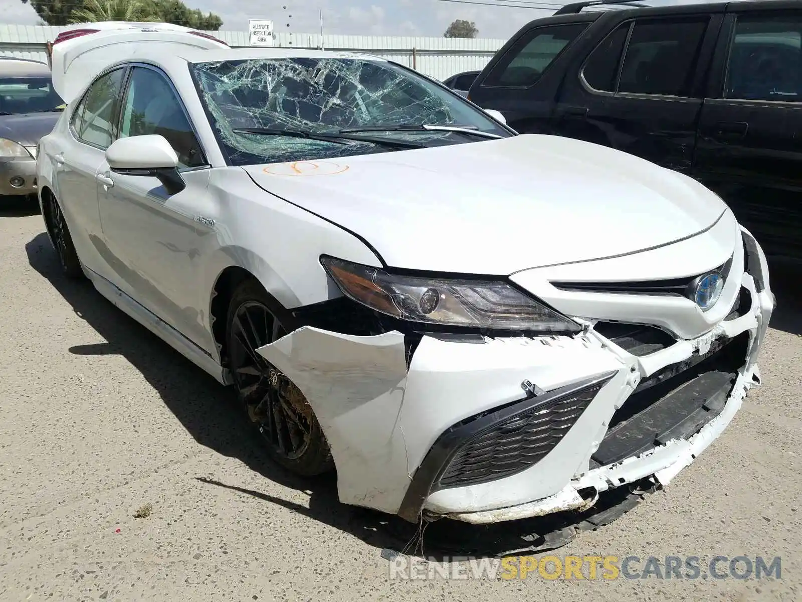 1 Photograph of a damaged car 4T1K31AK9MU547543 TOYOTA CAMRY 2021