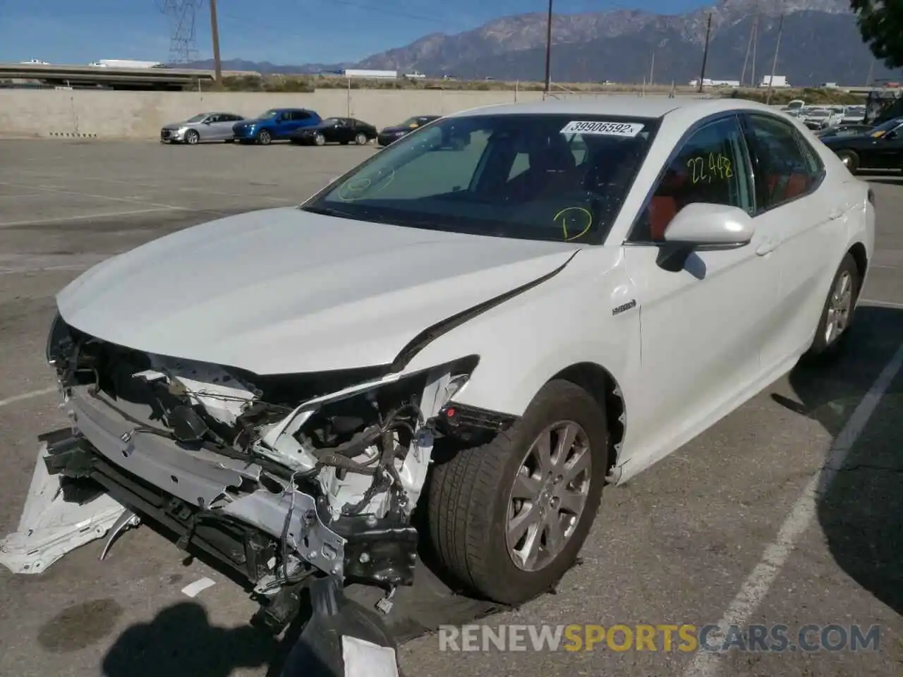 2 Photograph of a damaged car 4T1K31AKXMU023981 TOYOTA CAMRY 2021