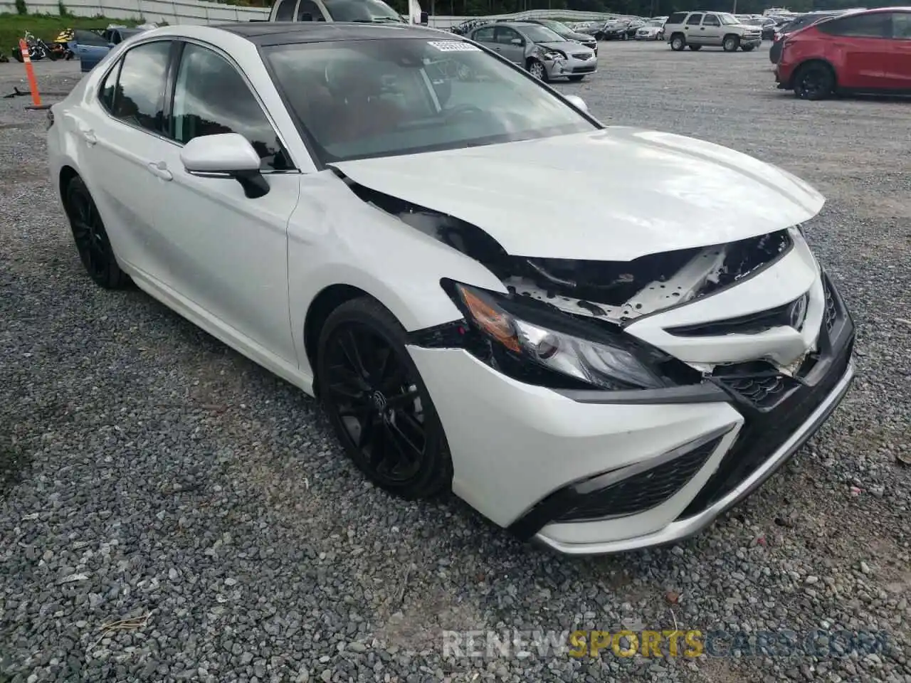 1 Photograph of a damaged car 4T1K61AK0MU405931 TOYOTA CAMRY 2021