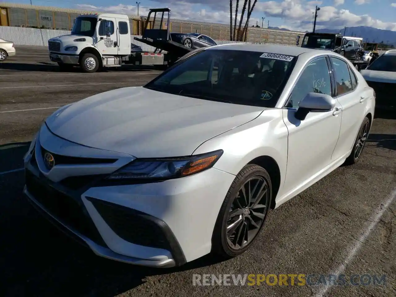 2 Photograph of a damaged car 4T1K61AK0MU423412 TOYOTA CAMRY 2021