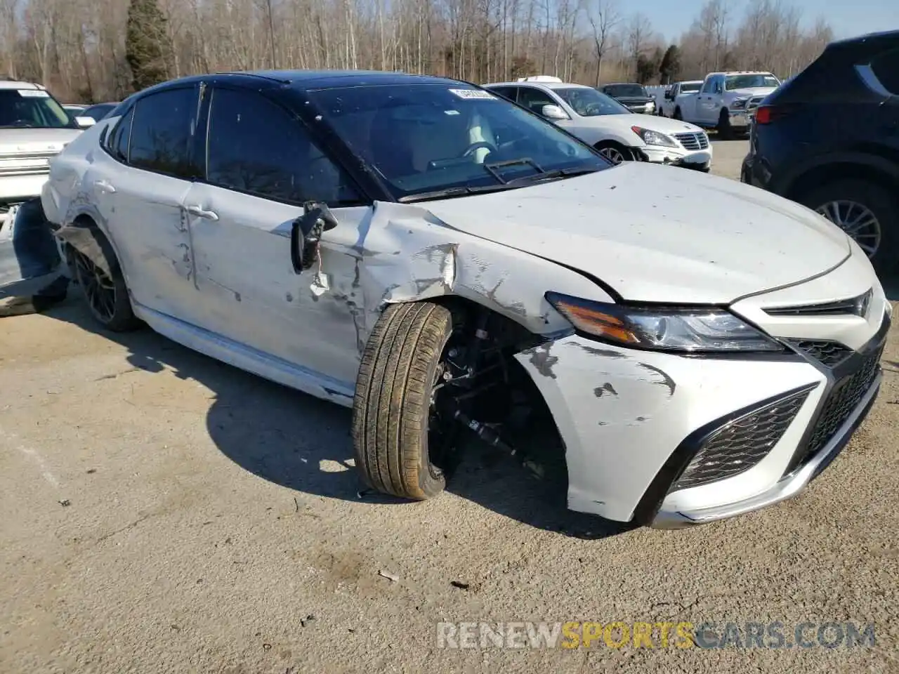 9 Photograph of a damaged car 4T1K61AK0MU444373 TOYOTA CAMRY 2021