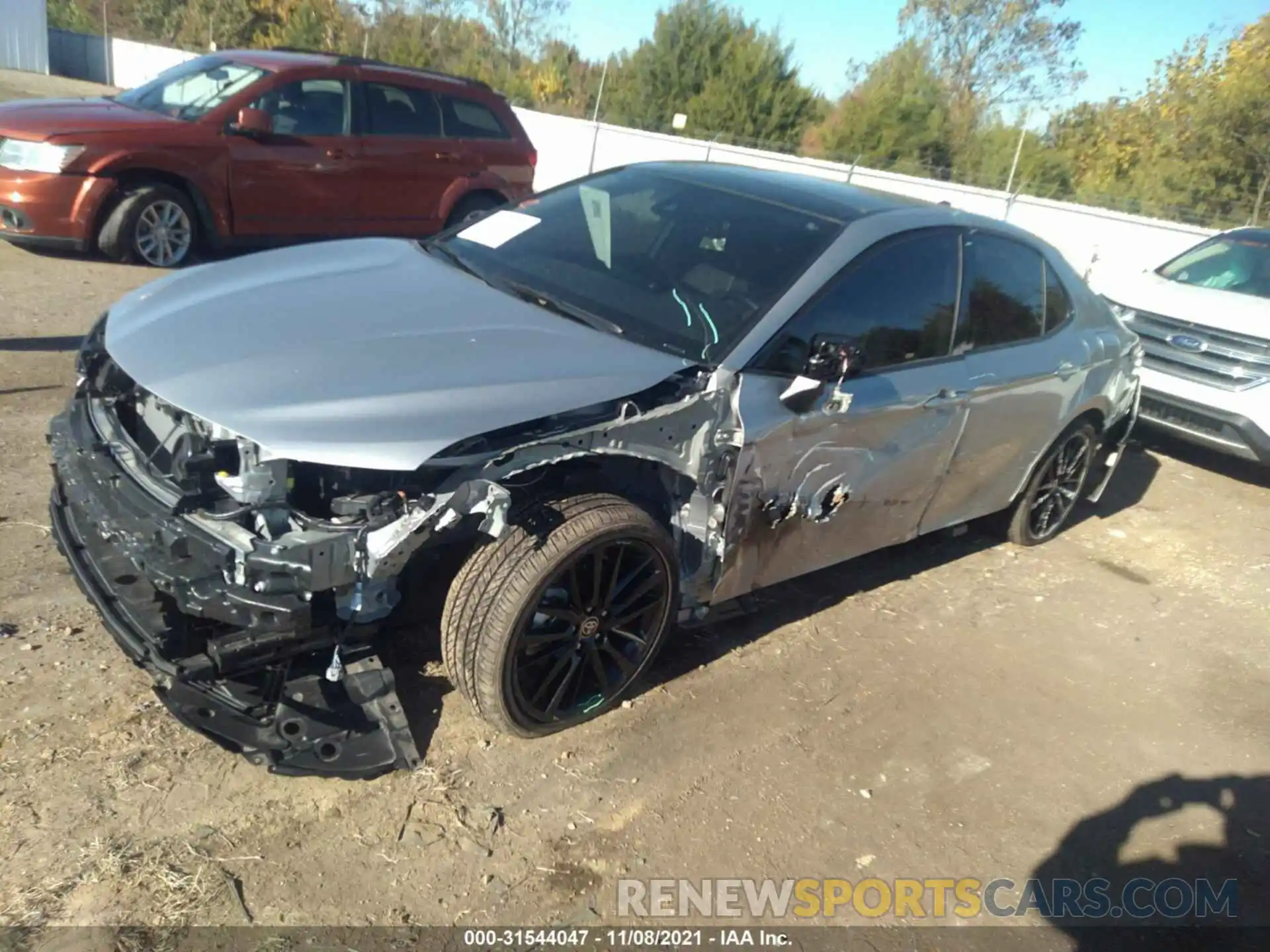 2 Photograph of a damaged car 4T1K61AK0MU450898 TOYOTA CAMRY 2021