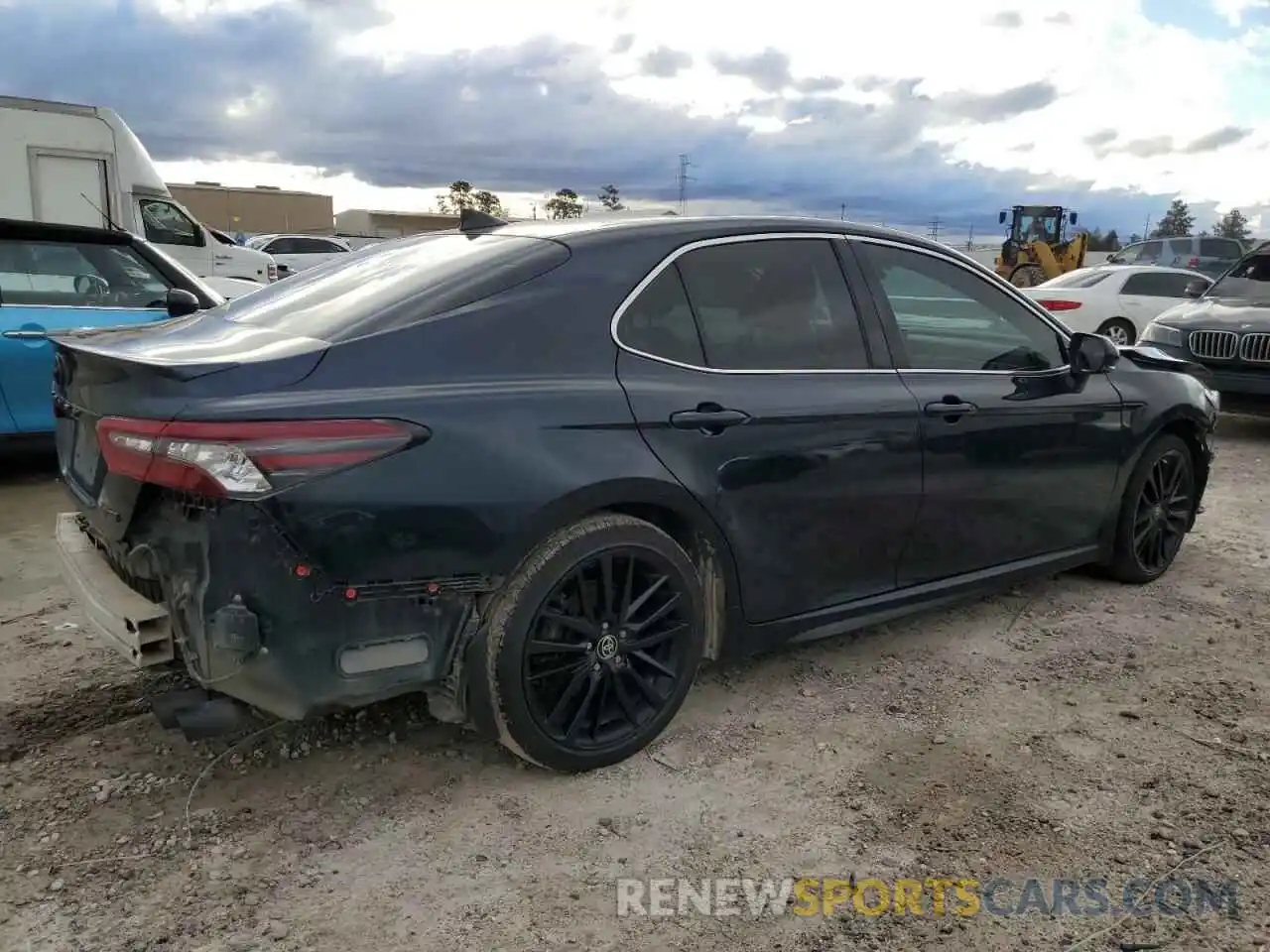 3 Photograph of a damaged car 4T1K61AK0MU498224 TOYOTA CAMRY 2021