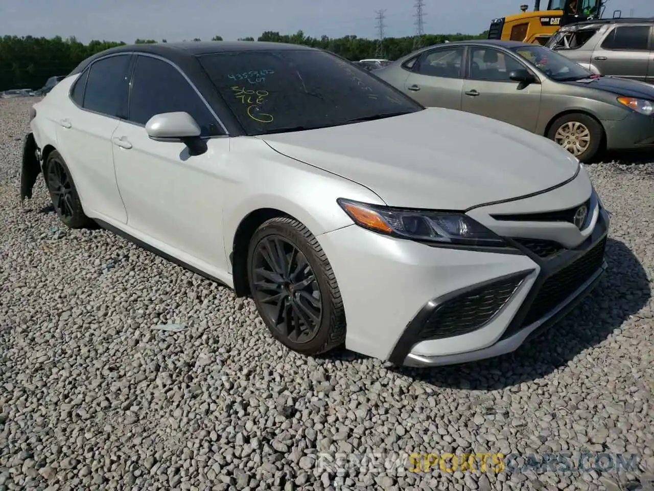 1 Photograph of a damaged car 4T1K61AK0MU520870 TOYOTA CAMRY 2021