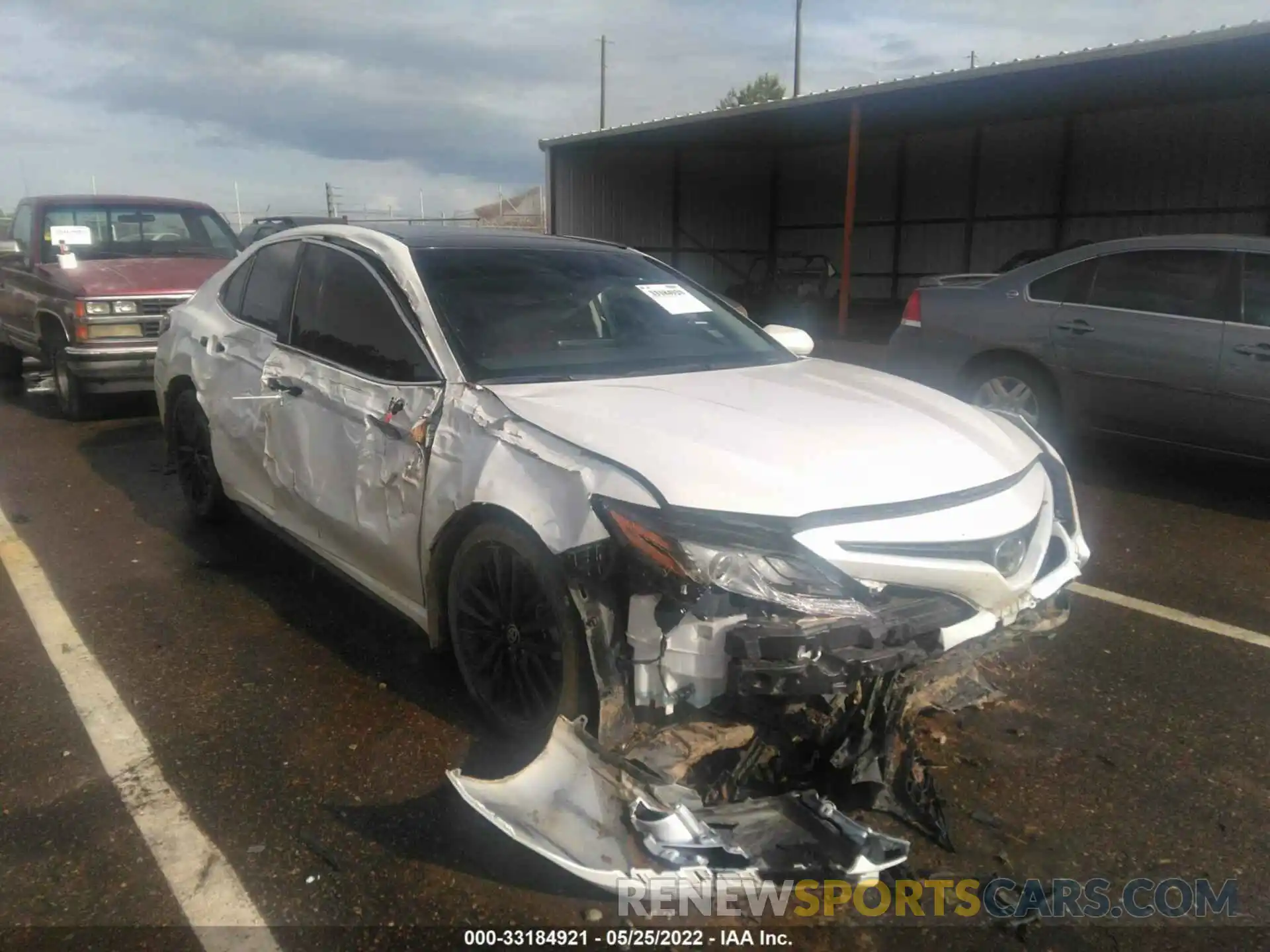 1 Photograph of a damaged car 4T1K61AK0MU525096 TOYOTA CAMRY 2021