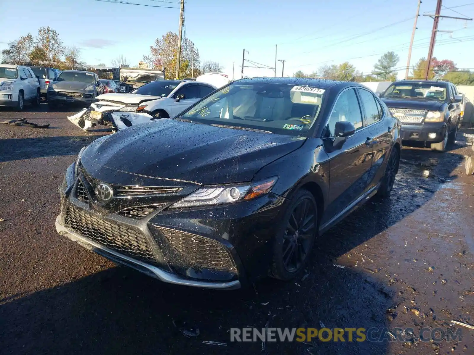 2 Photograph of a damaged car 4T1K61AK0MU611430 TOYOTA CAMRY 2021