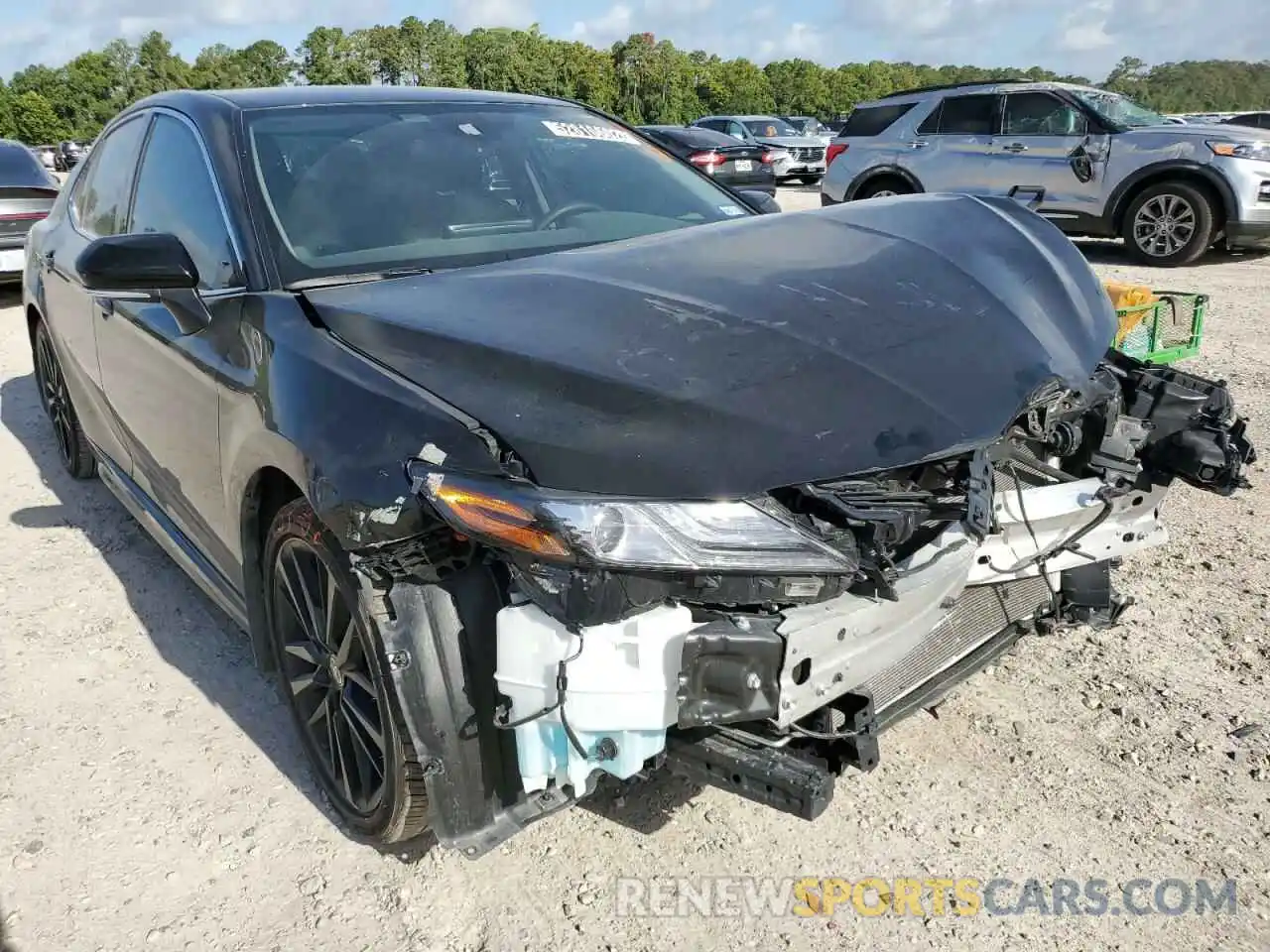 1 Photograph of a damaged car 4T1K61AK0MU616806 TOYOTA CAMRY 2021