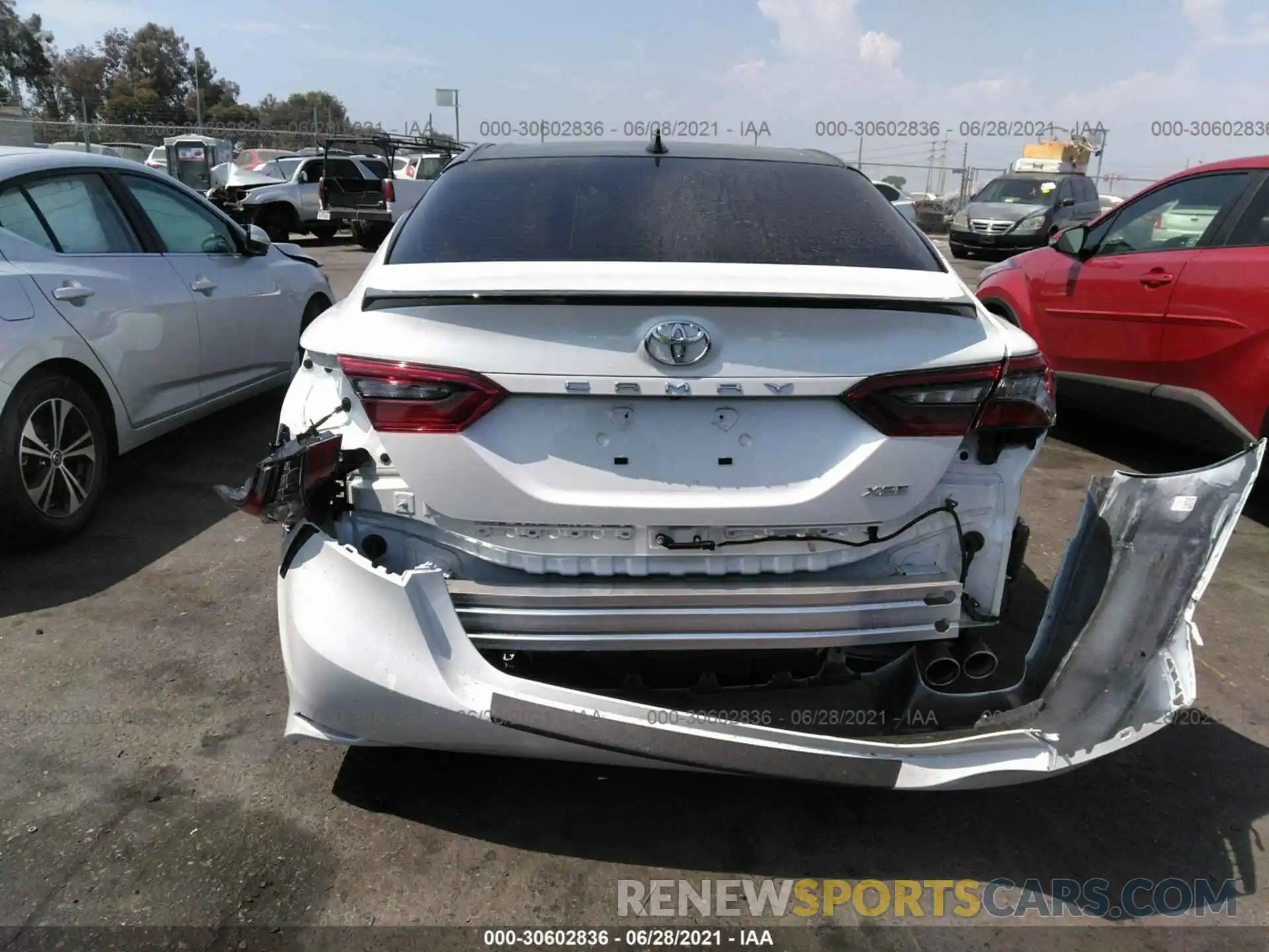 6 Photograph of a damaged car 4T1K61AK1MU411799 TOYOTA CAMRY 2021