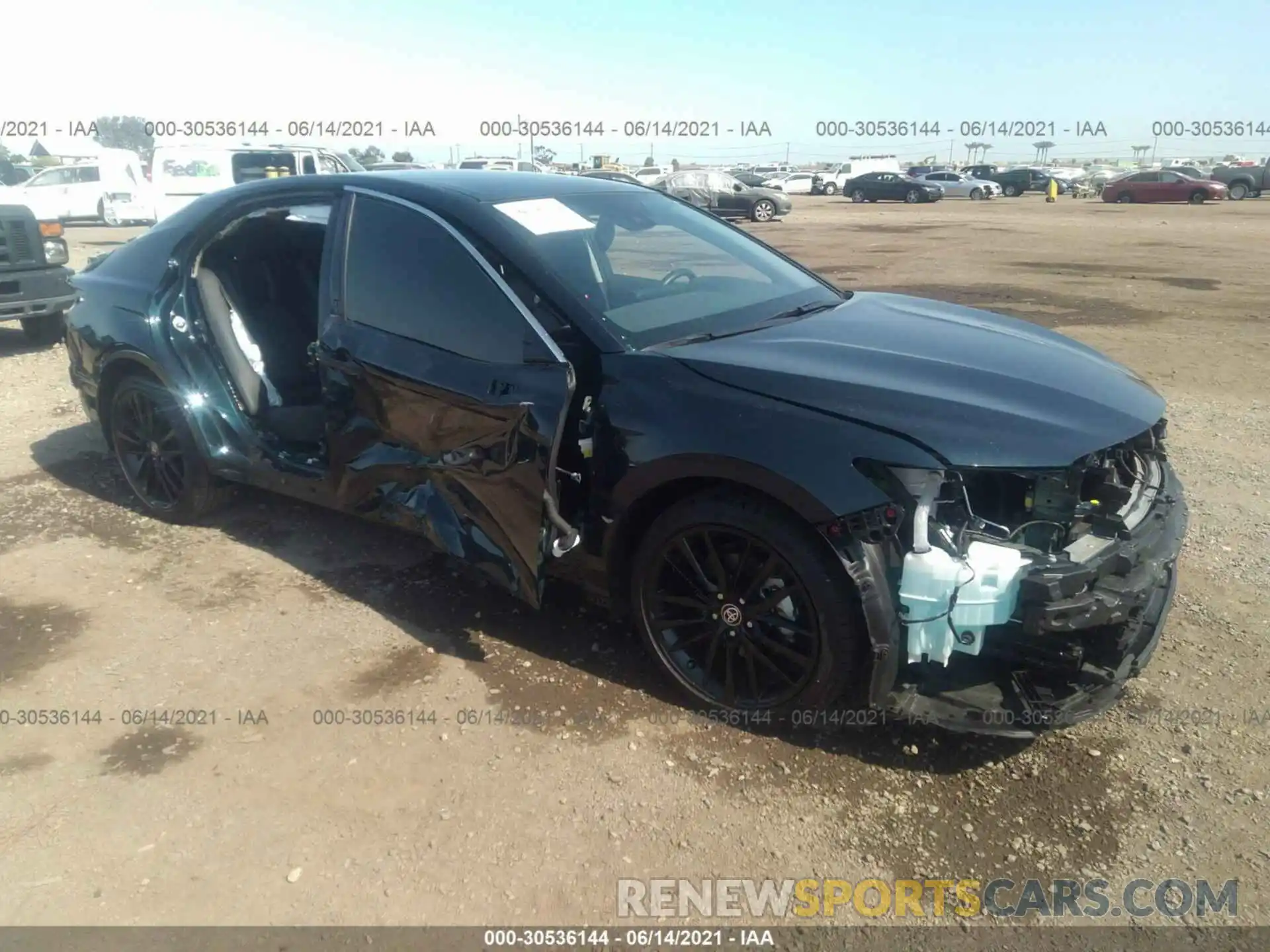 1 Photograph of a damaged car 4T1K61AK1MU413102 TOYOTA CAMRY 2021